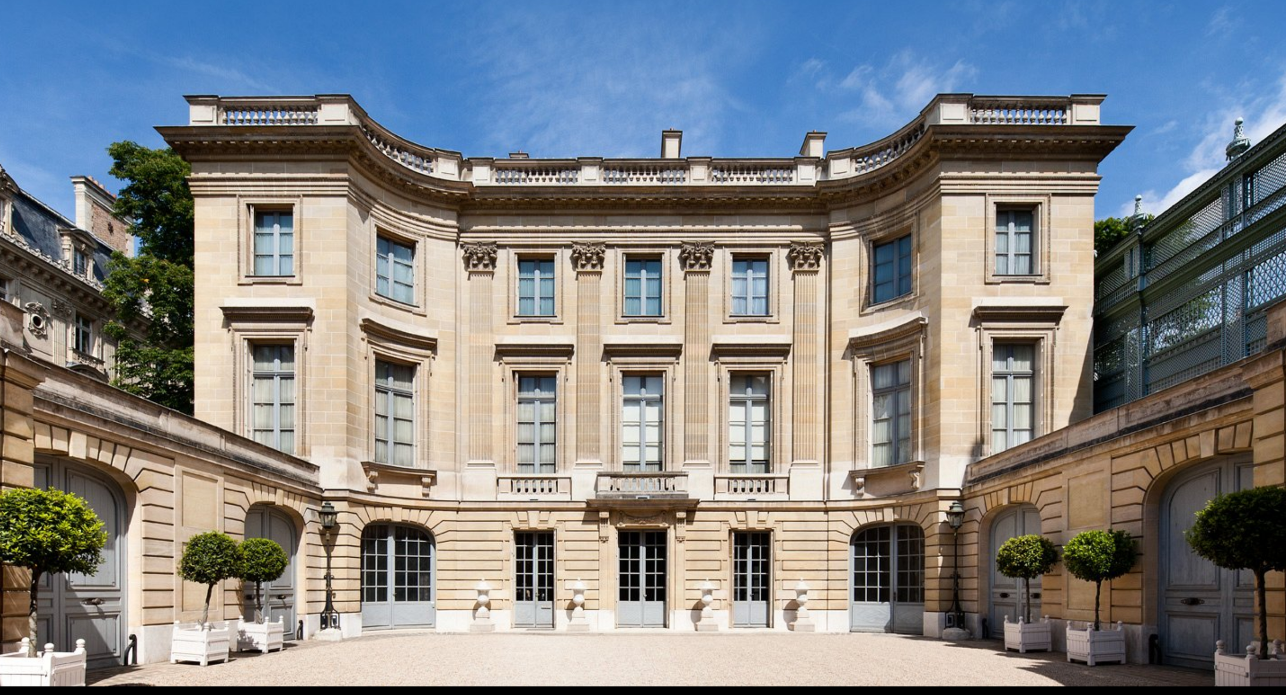 Musée Nissim de Camando