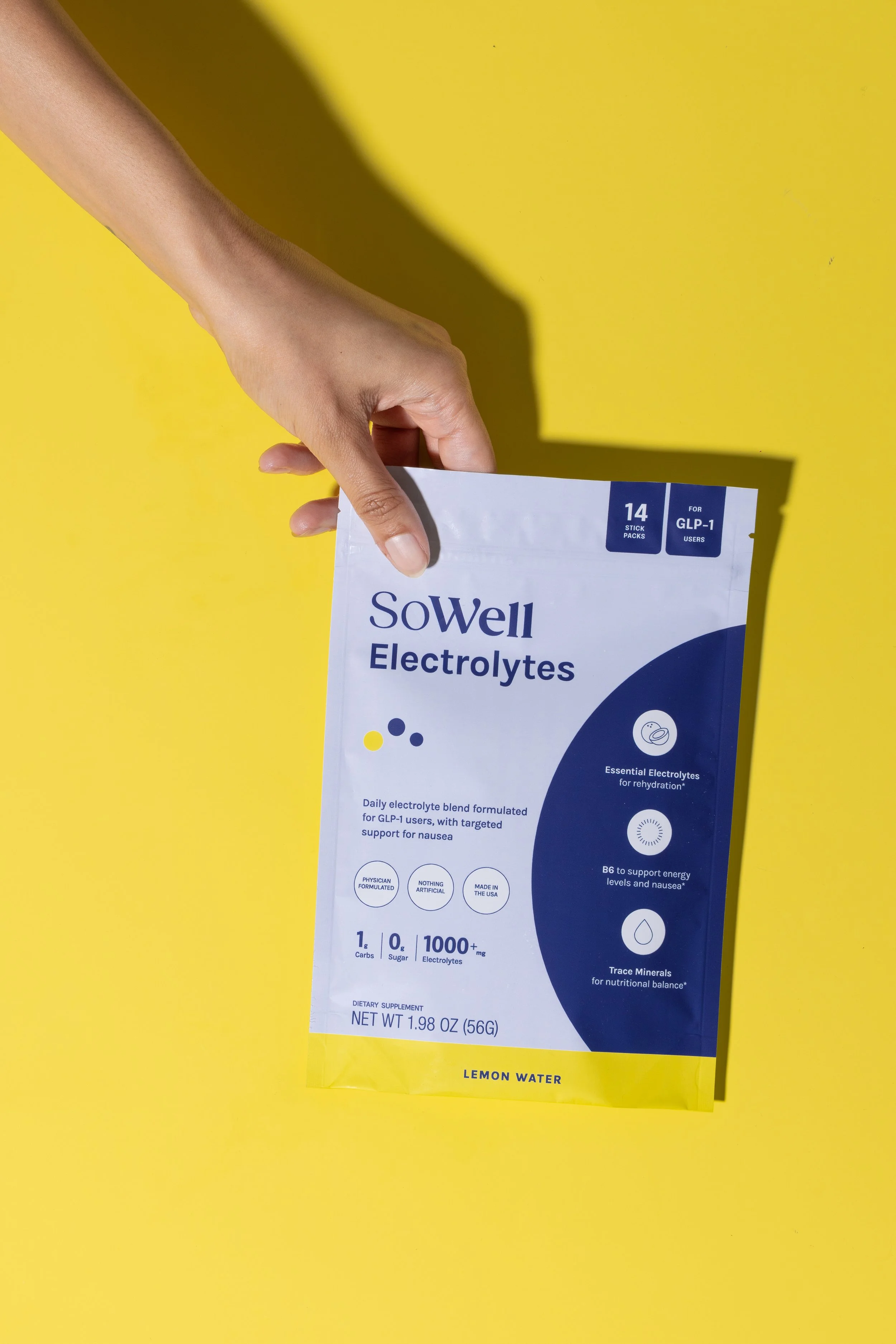 SoWell_GLP1System_ElectrolyteHand12.jpg