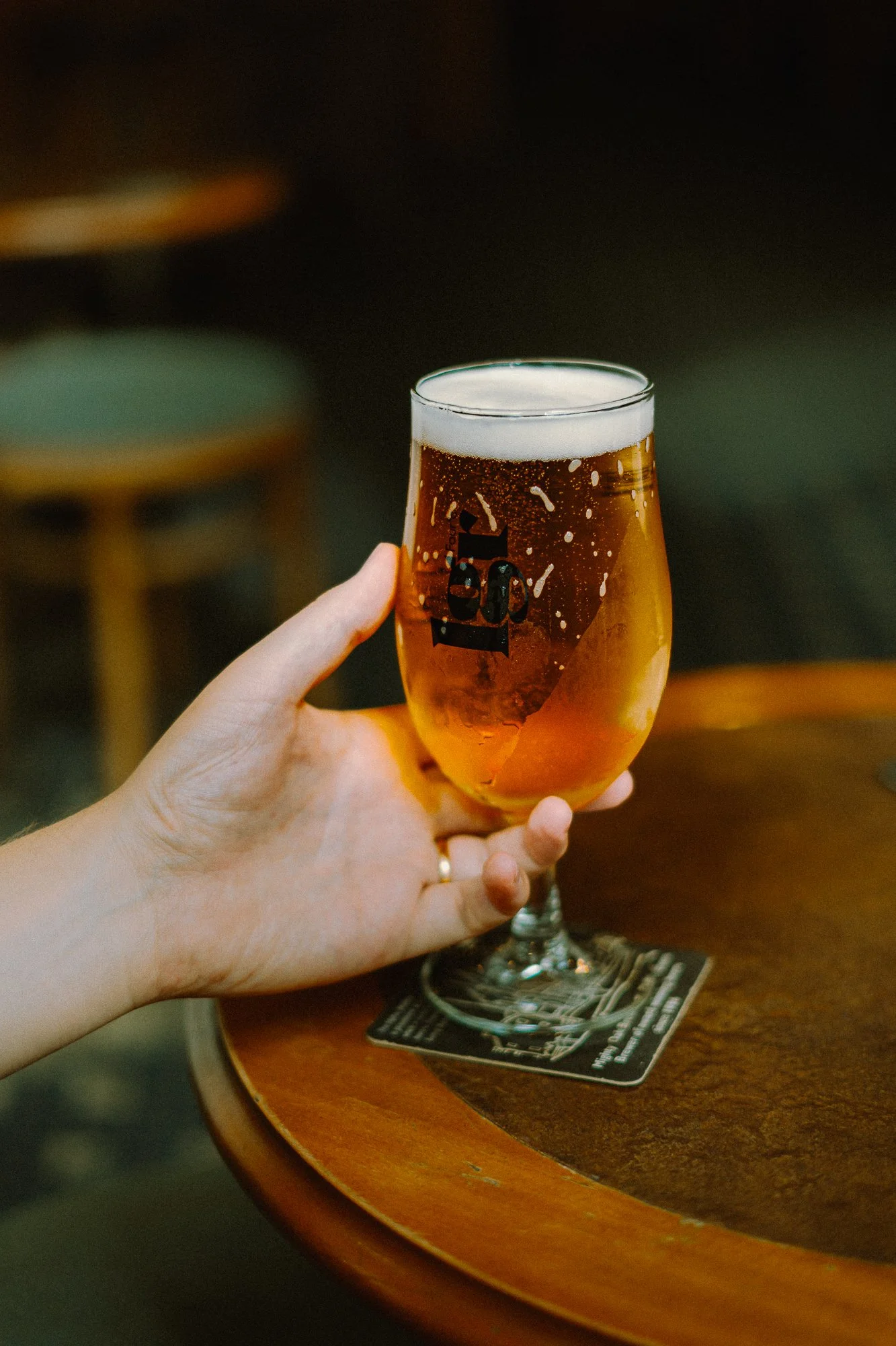 the-red-herring-lacons-pint-3.jpg