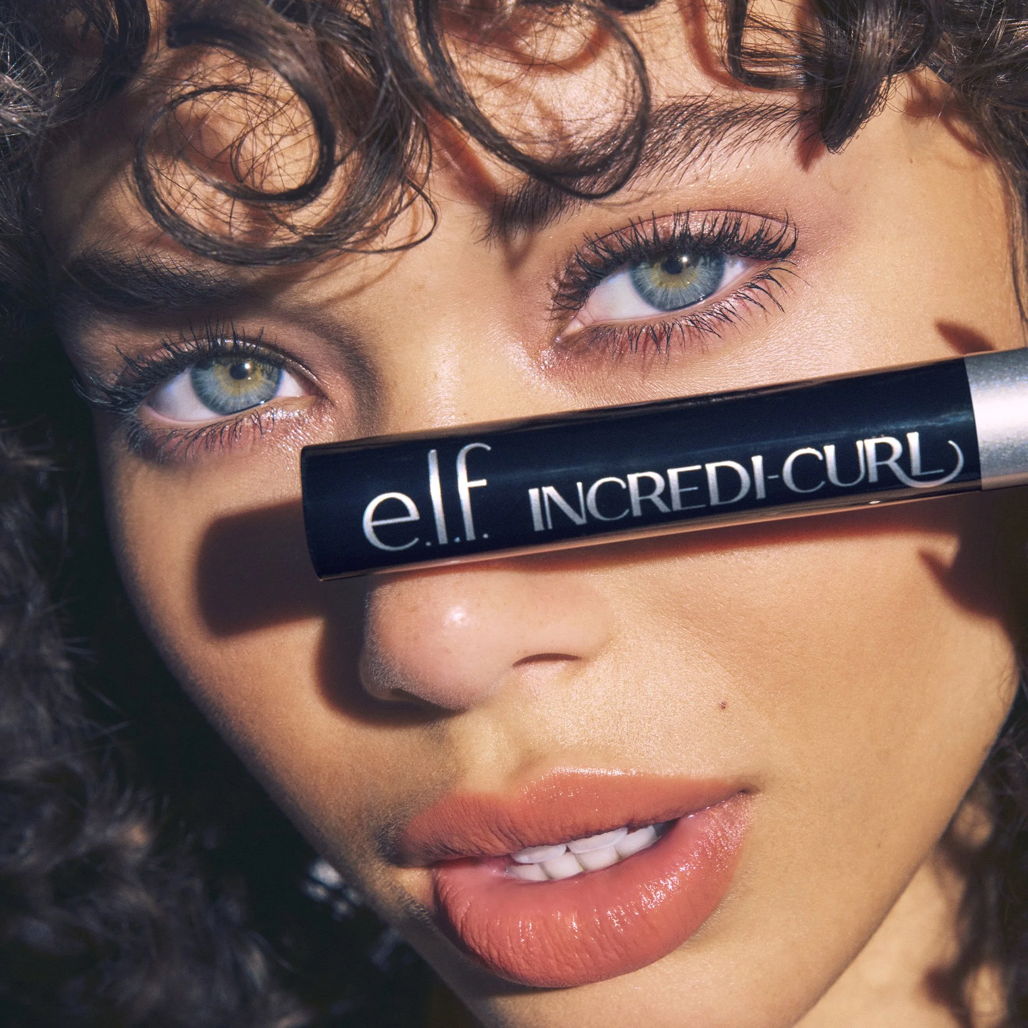100724_elf_Alexa_IncrediCurl_After_0546_FINAL_RGB_IGF.jpg