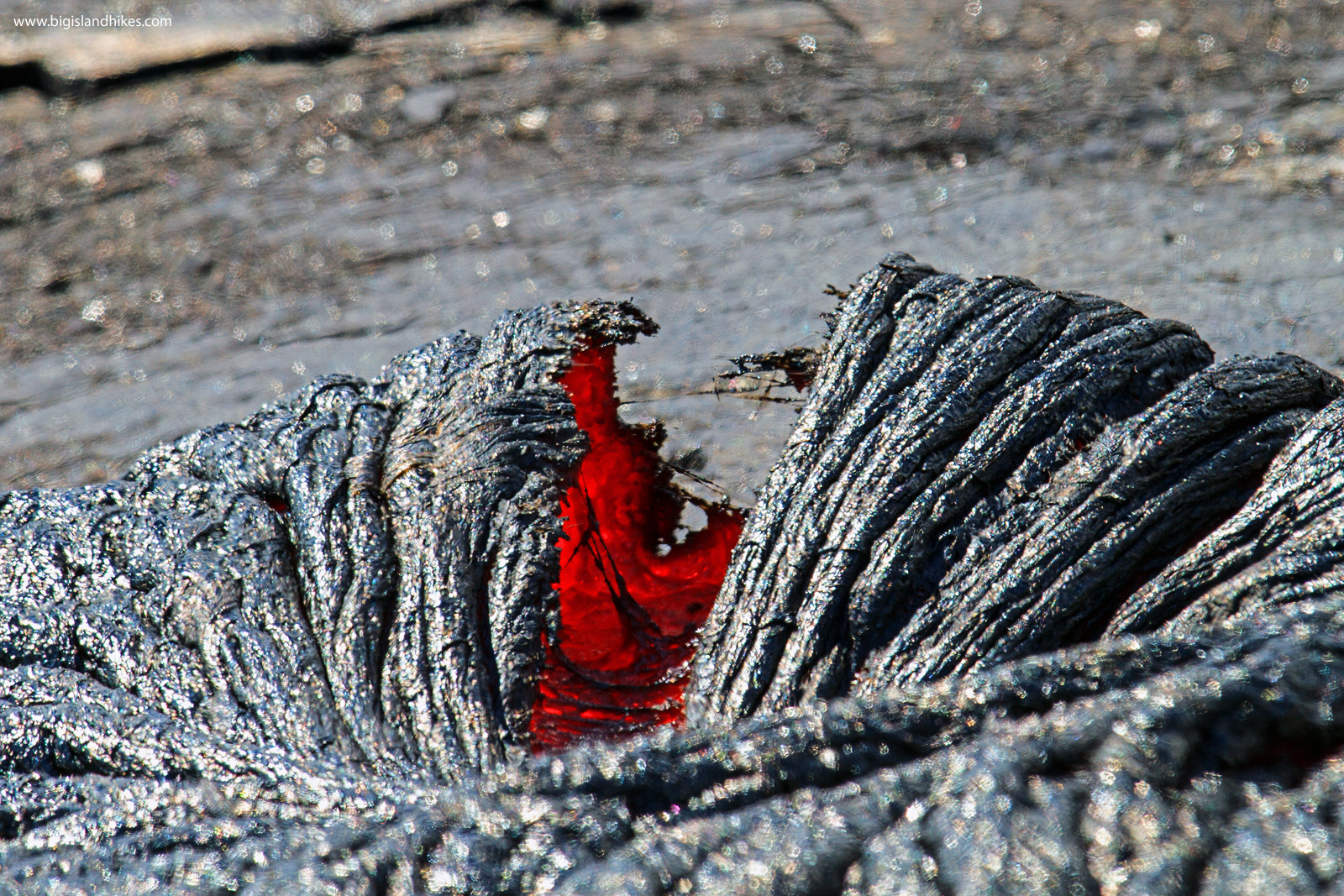 hawaii lava crack.jpg