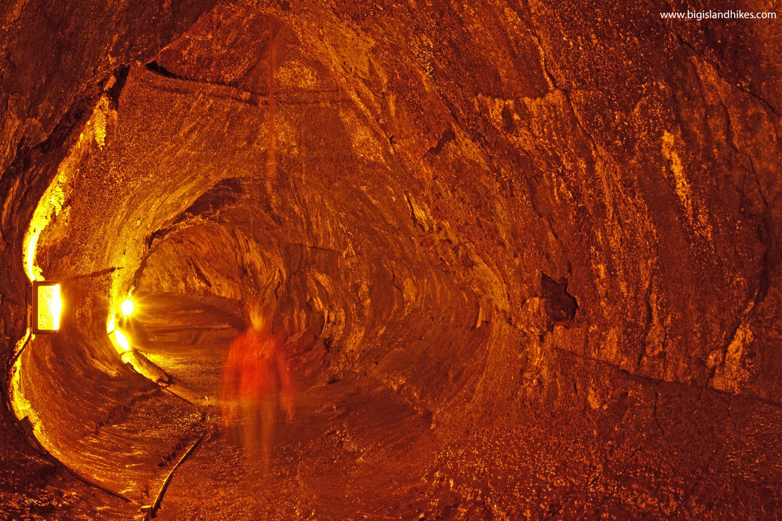 Nāhuku - Thurston Lava Tube