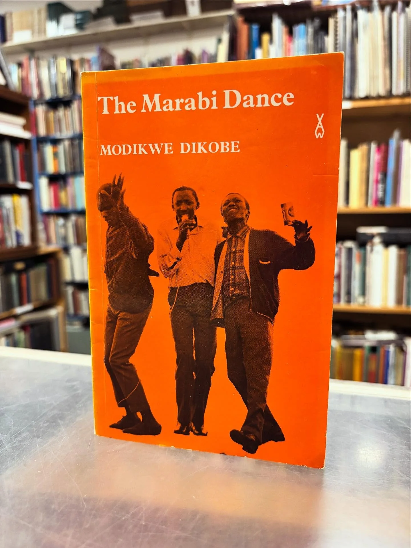 Haven’t had much luck finding a cooler book than this. 
#dogtownbooks #usedbooks #usedbookstore #shopindiebookstores #saveindiebookstores #bibliophile #bookstagram #bookcollector #cool #bookish #vintagebook #antiquebooks #bookworld #readmore #