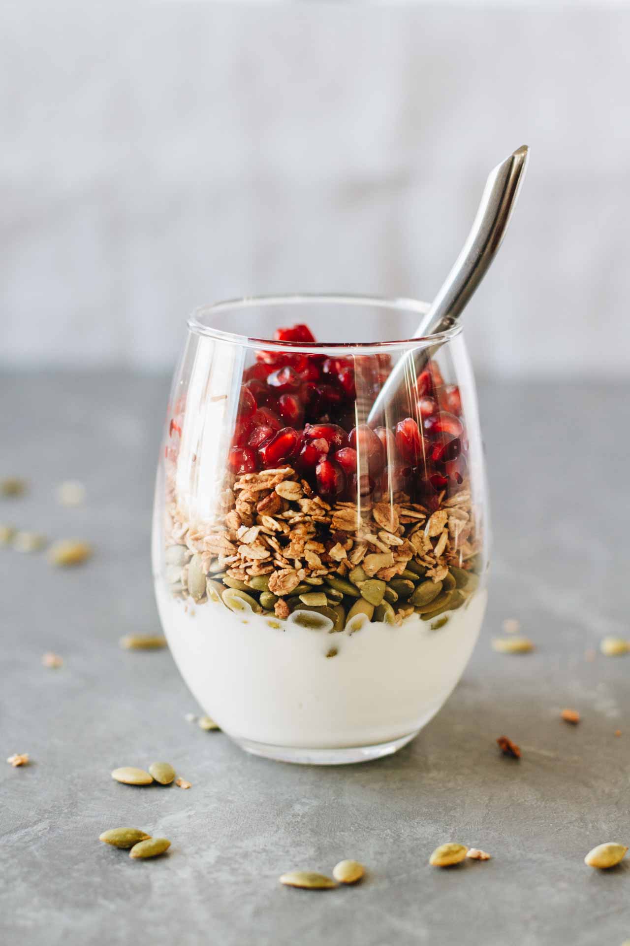 pomegranate-breakfast-parfait-2.jpg