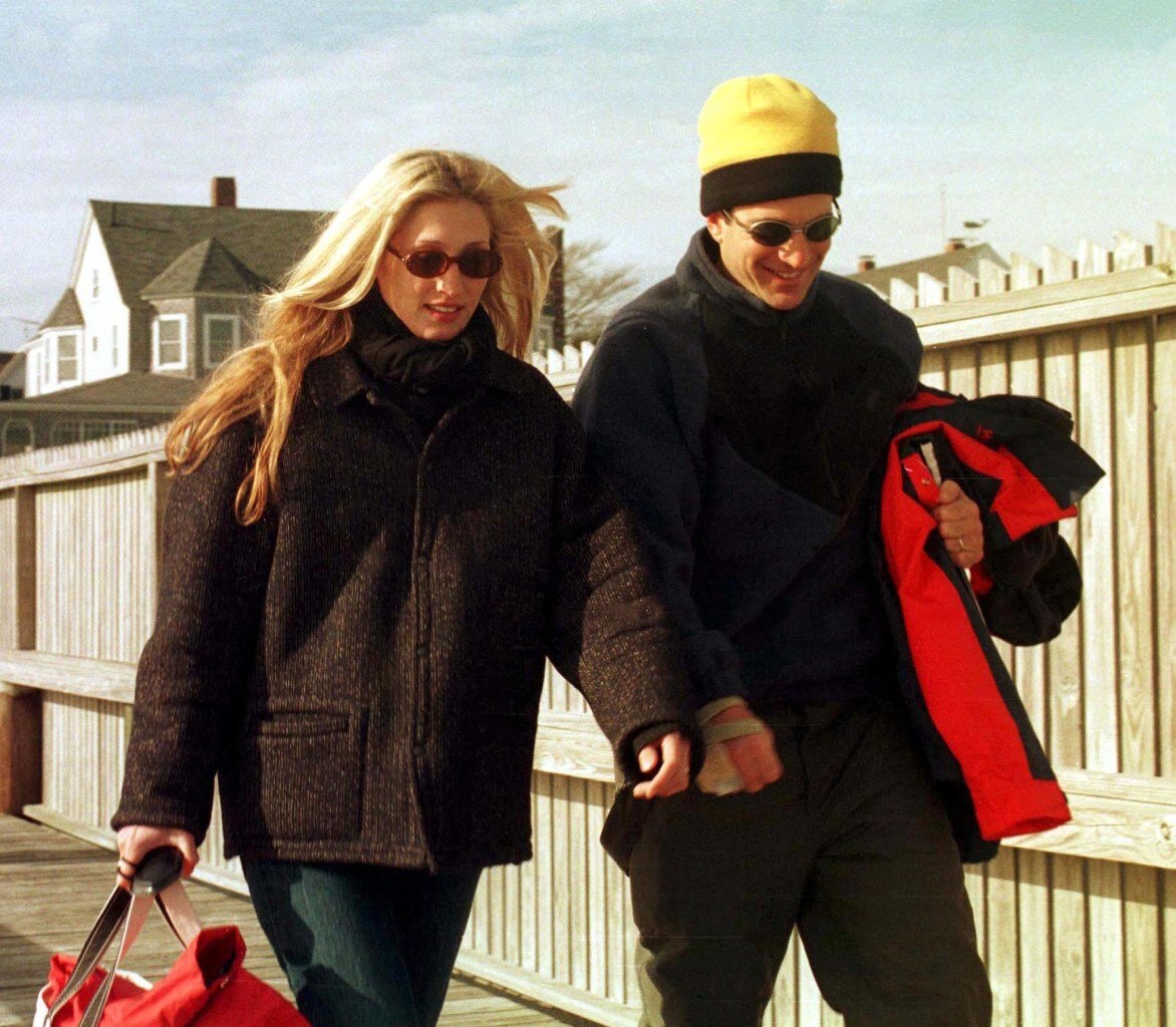 Icons of Style: Carolyn Bessette-Kennedy – Novella