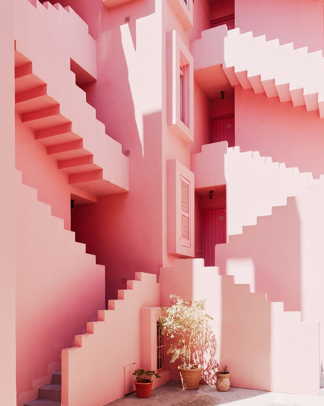 PINK ARCHITECTURE IS A VIBE