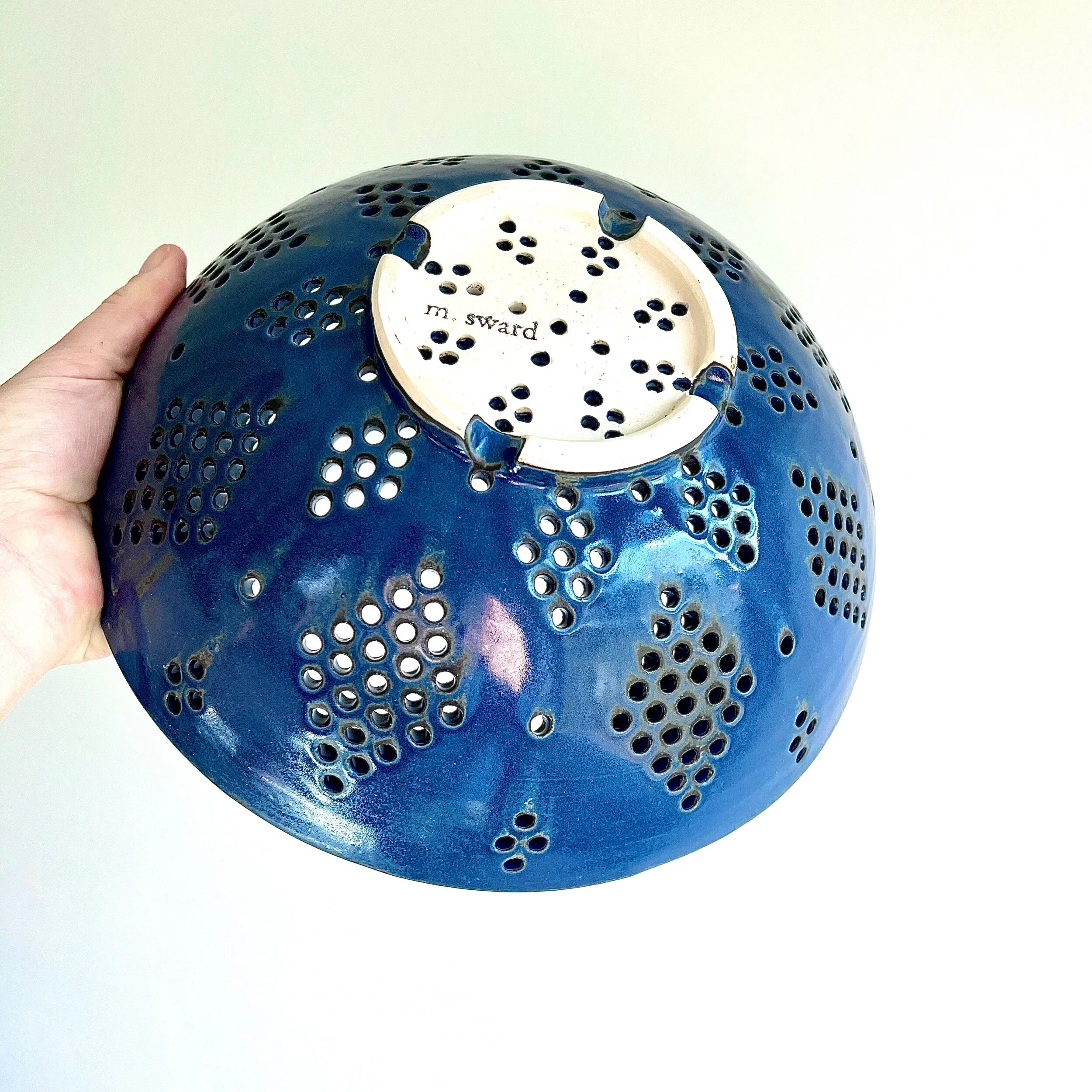 A7A7E136-401A-4D7C-9D86-C9A95EB32742