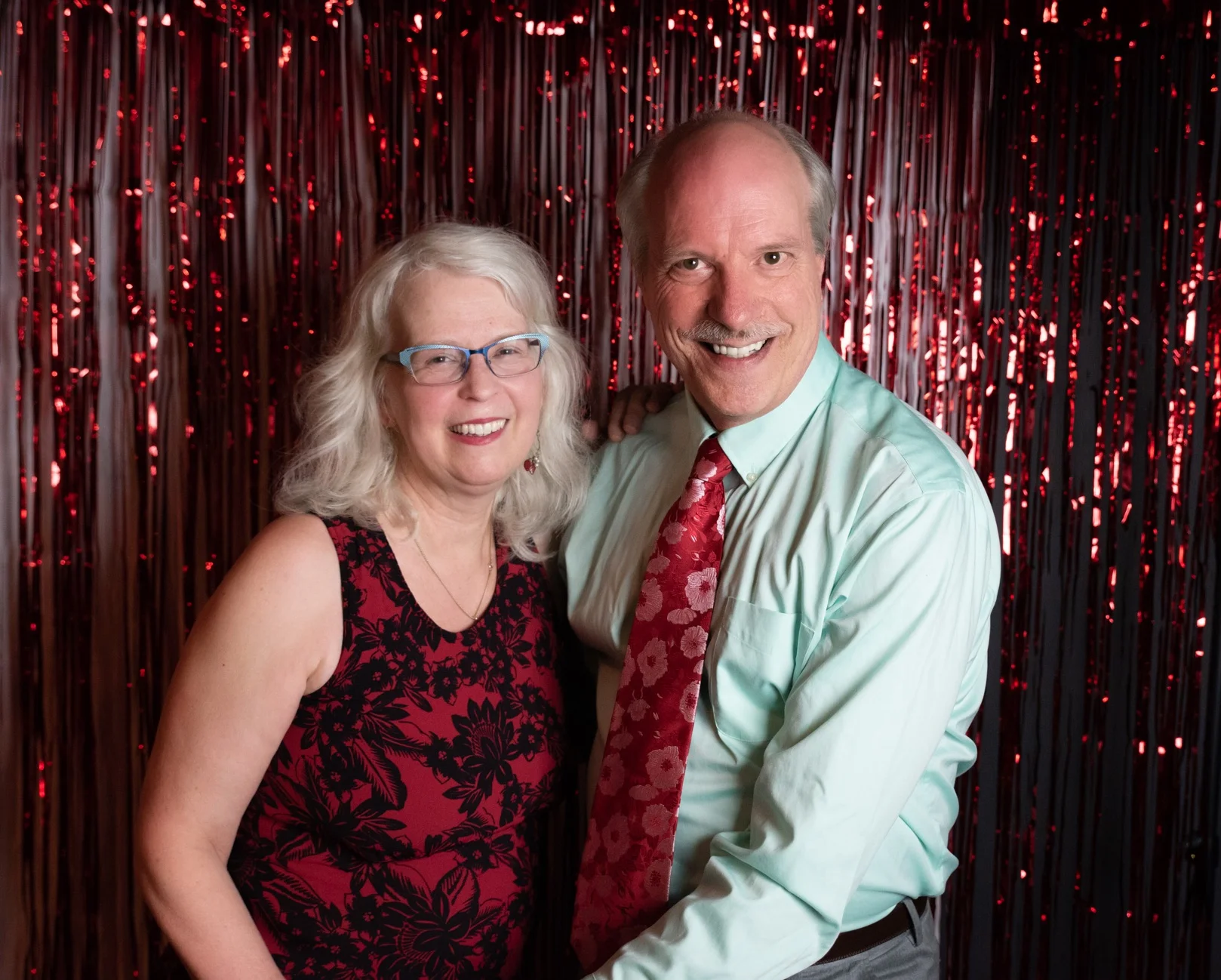 swingitseattle:holidayparty:11.jpg