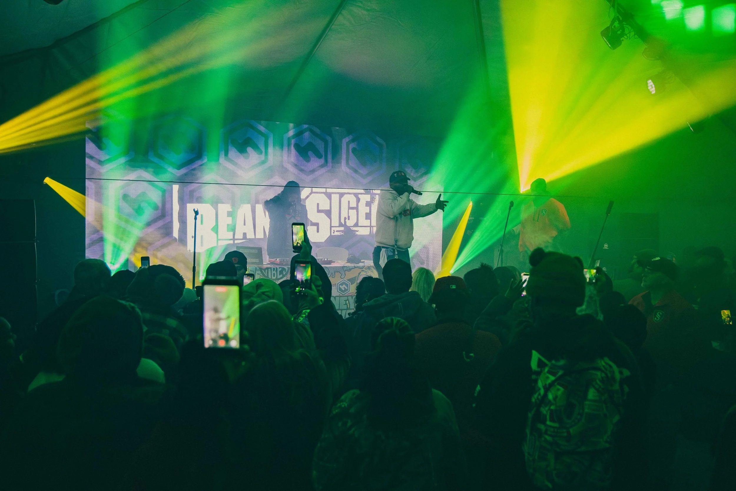 251213_BeanieSigel_HoneyGrove_JM-163.jpg