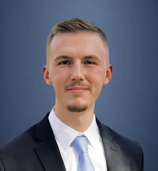  Treasurer: Jonny Hoesch