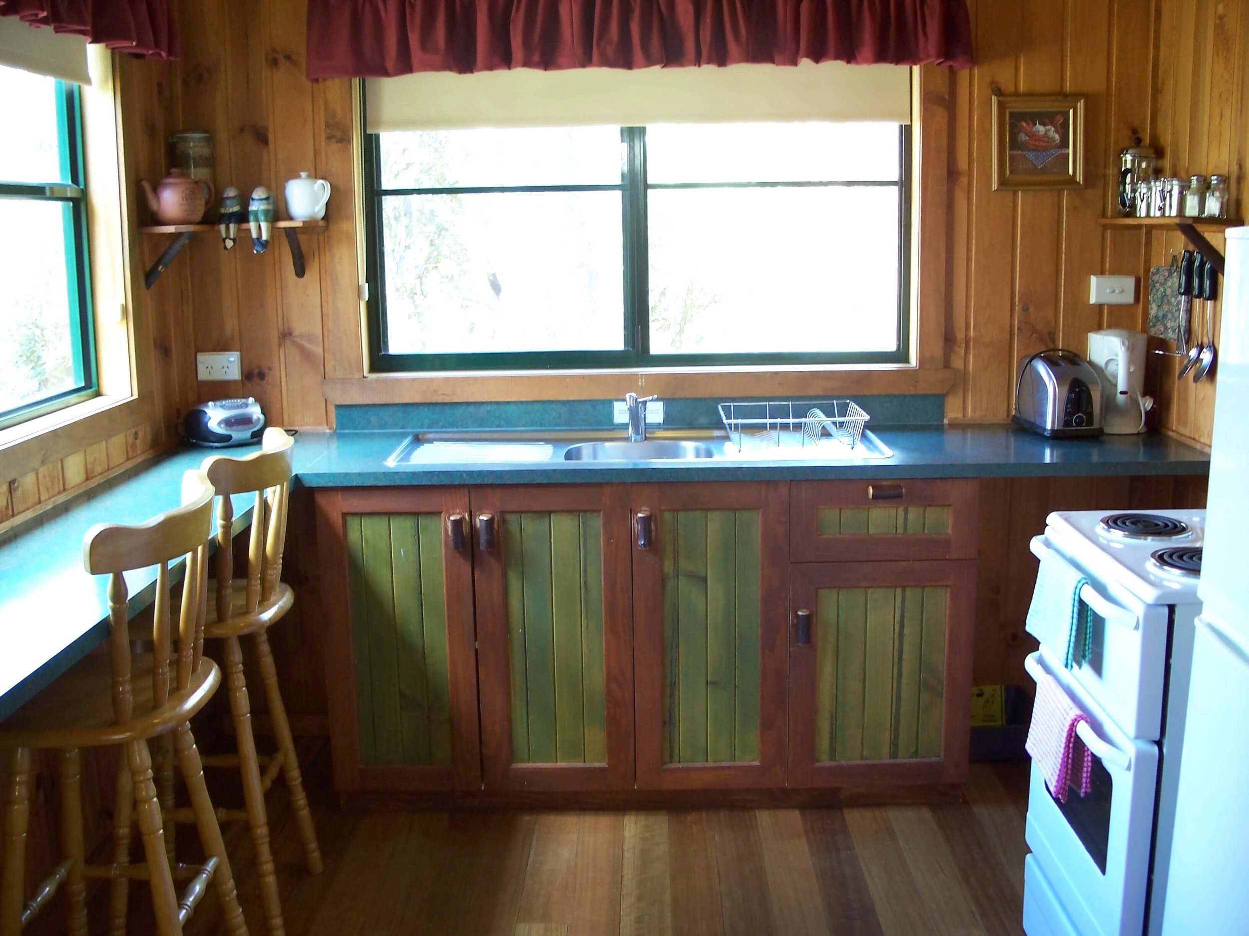 Tallow-wood kitchen.jpg