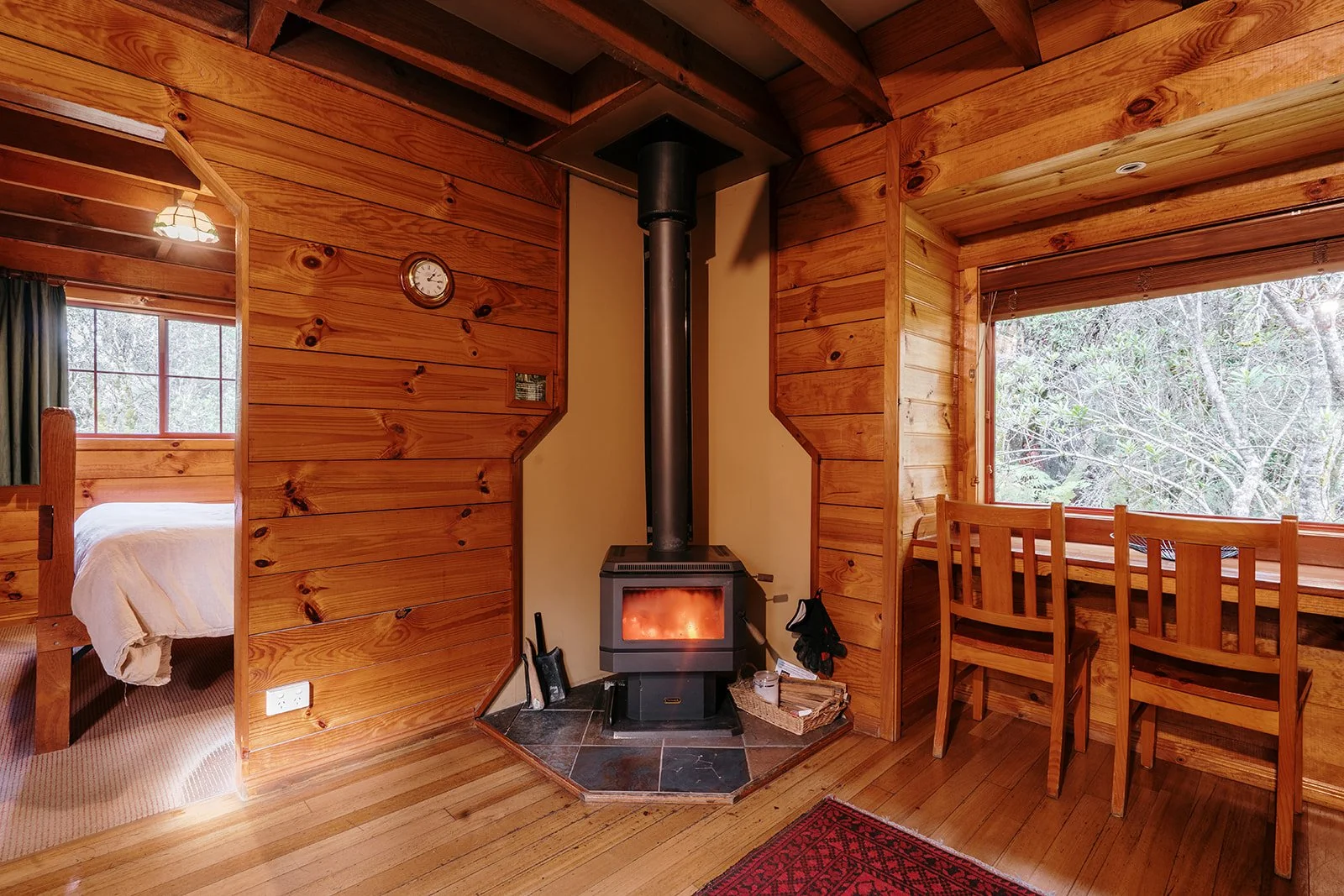 dining fireplace bedroom.jpg