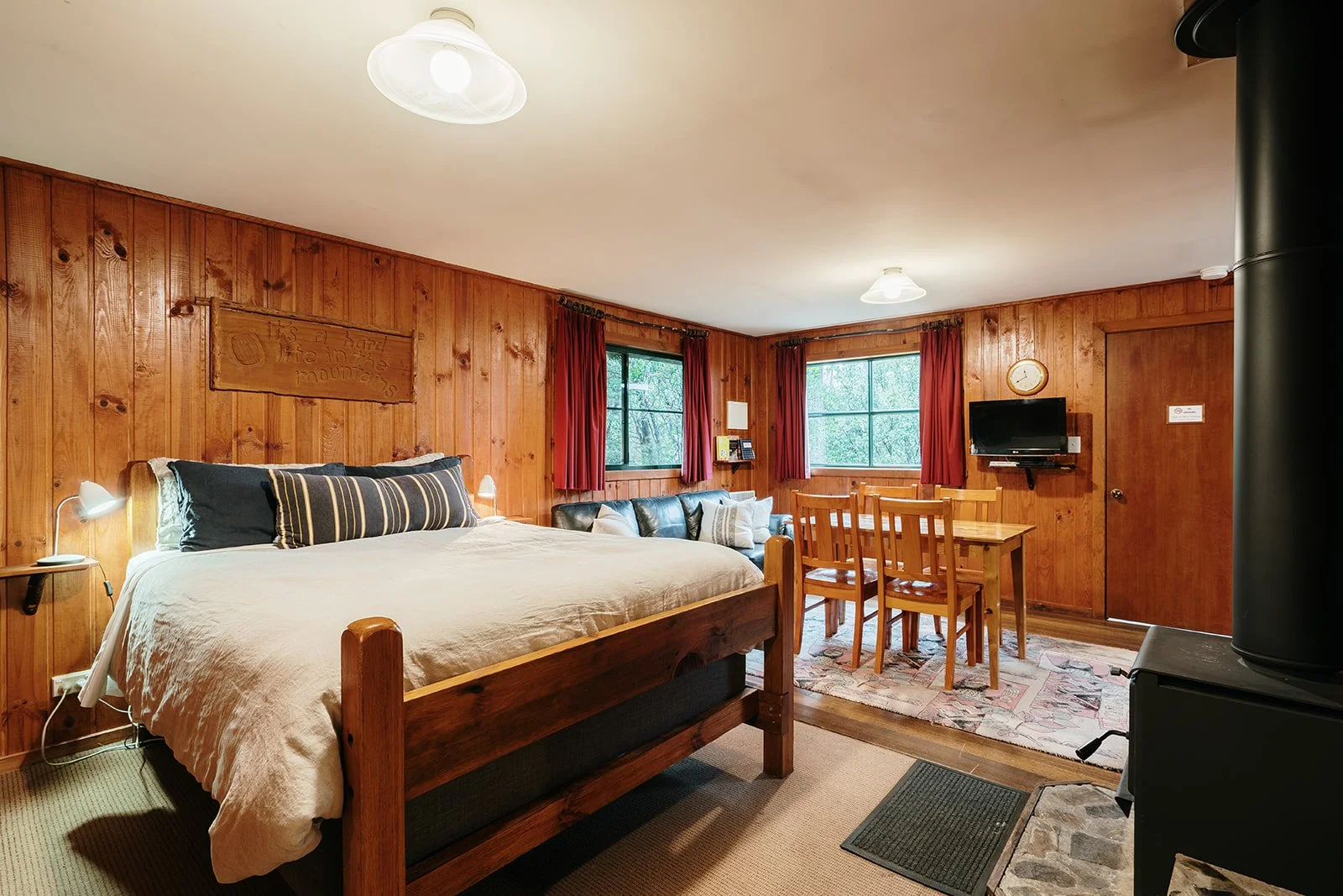 bedroom and living.jpg