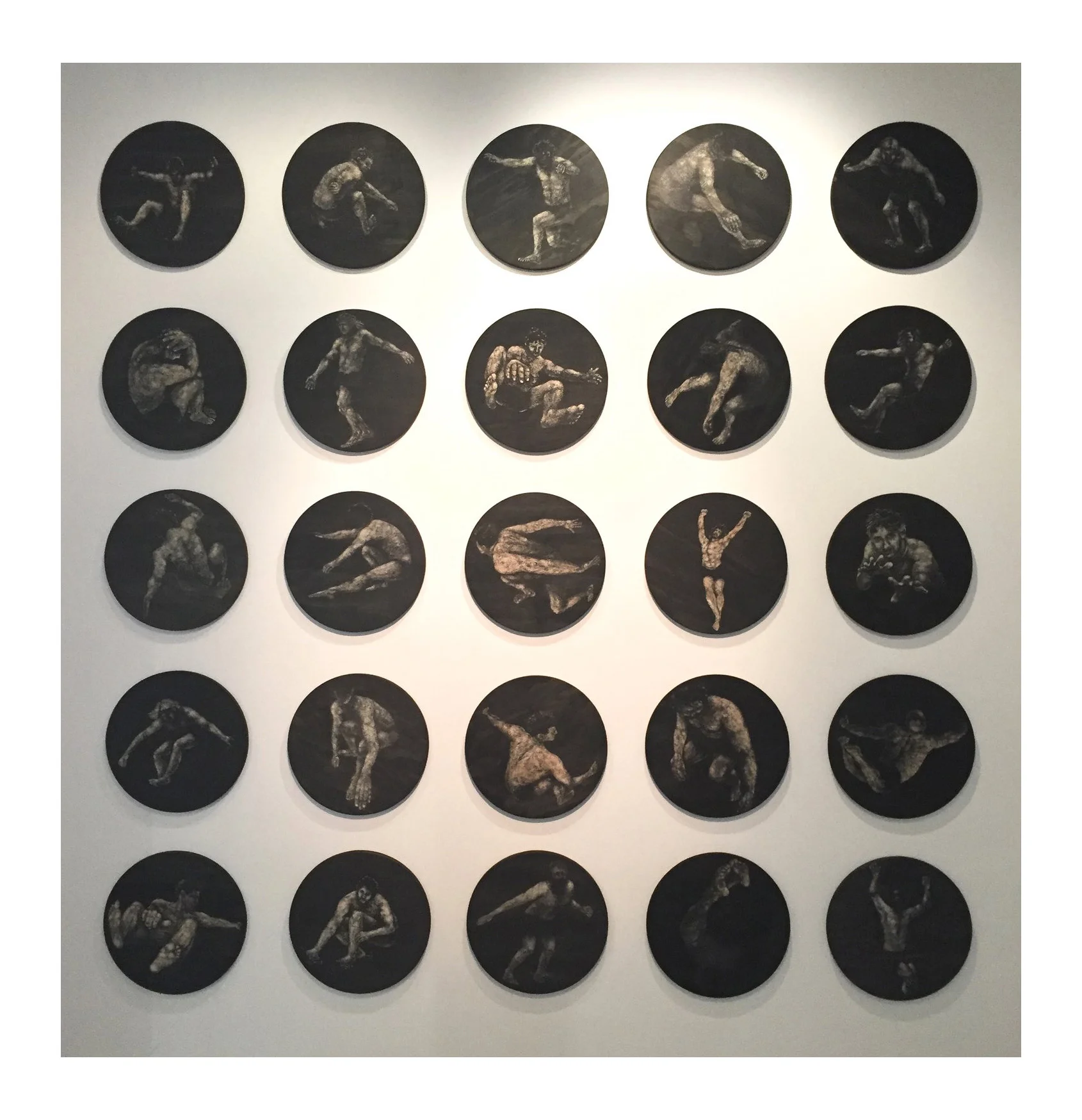 Wall of Perpetual Momentum