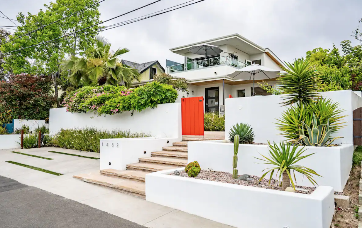 10 Best Airbnbs in Laguna Beach, for Every Budget