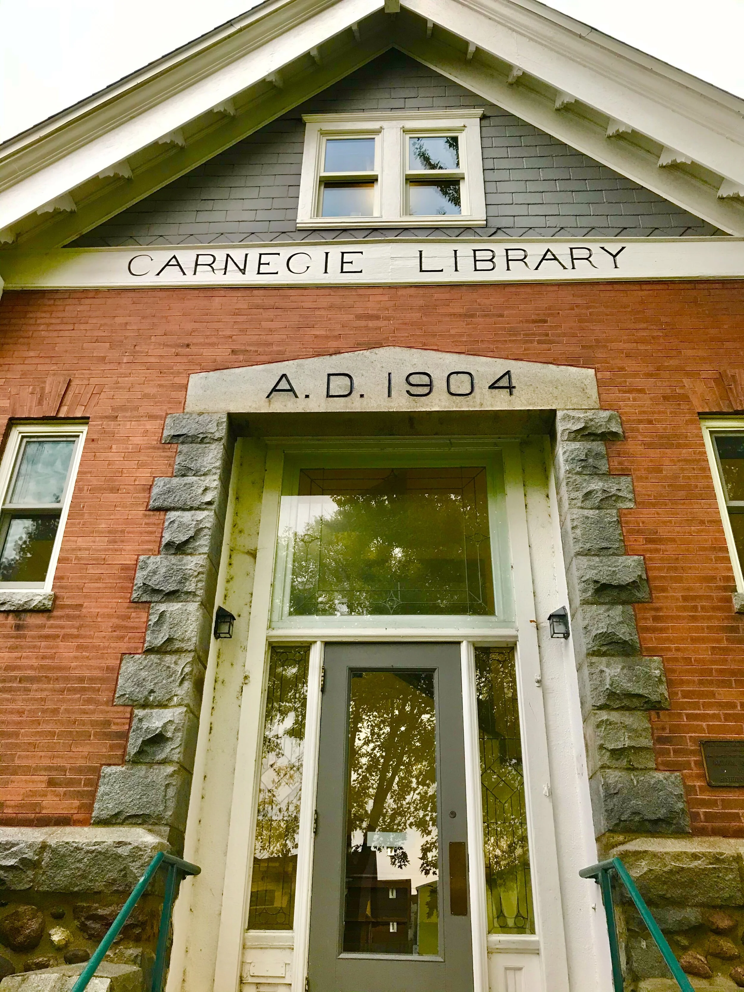 The Purple Carrot Market hosted Grocery Story in this incredible library!