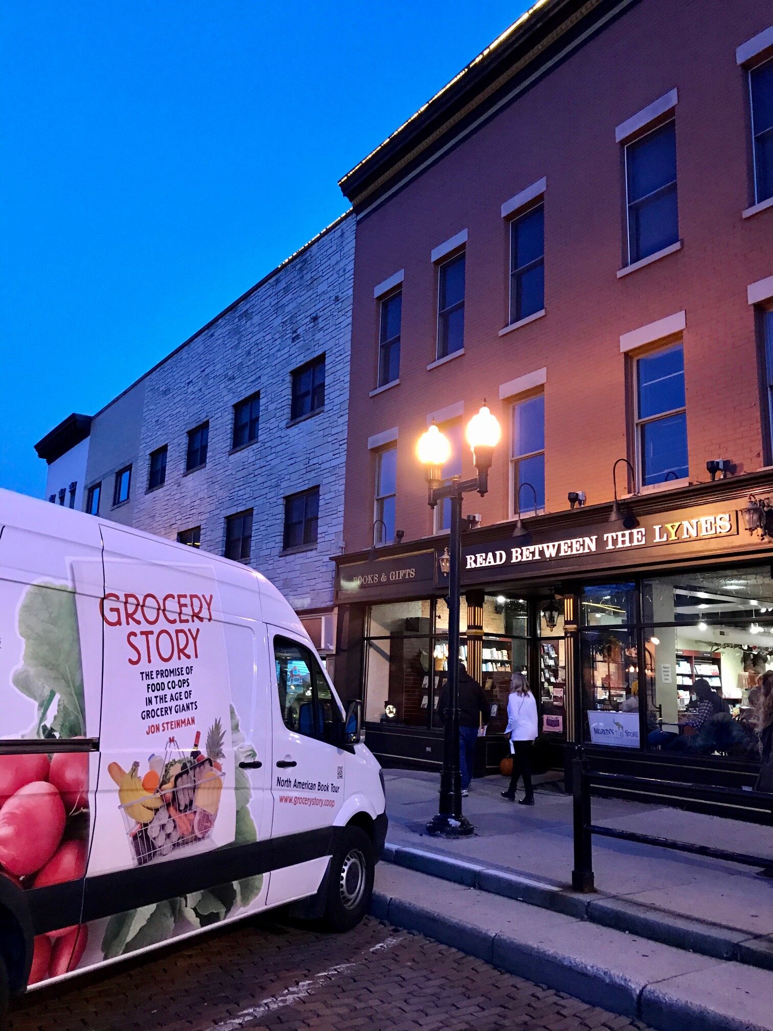 Hosted at Read Between the Lynes bookstore by the startup Food Shed Co-op (Woodstock, IL)