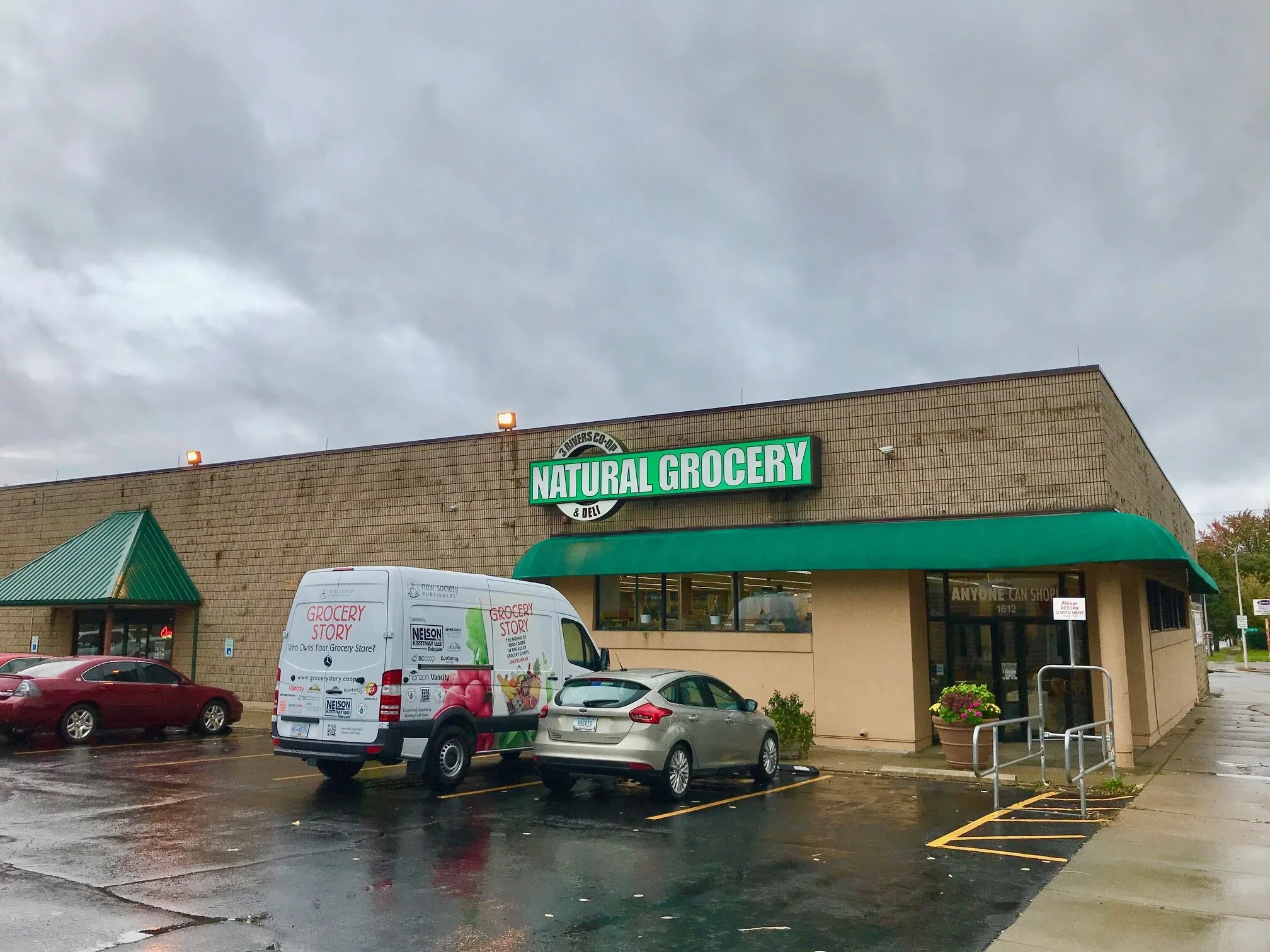 3 Rivers Food Co-op - a 1970s co-op in Fort Wayne, IN