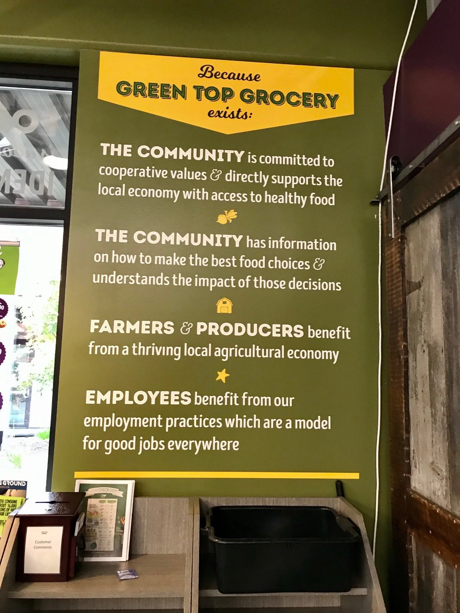 Green Top Grocery (Bloomington, IL)