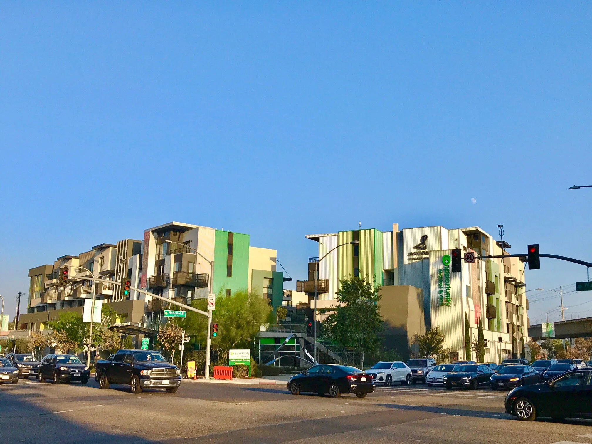 Co-opportunity Market (Culver City, CA)