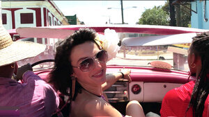 Vlada+music+video+shoot+Cuba+-+old+car.jpg