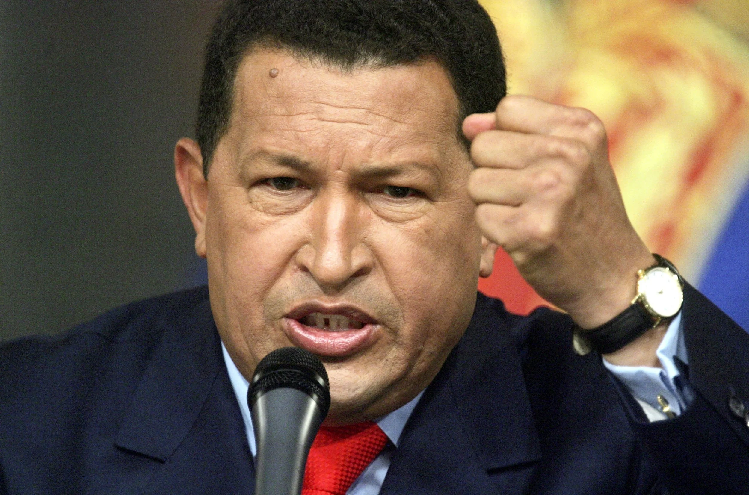 CARACAS, VENEZUELA - DECEMBER 05: Venezuelan President Hugo Chavez speaks at a press conference in Miraflores Palace December 5, 2006 in Caracas, Venezuela. Chavez was officially declared the re-elected president by electoral authorities today after defeating challenger Manuel Rosales in the December 3 election. (Photo by Mario Tama/Getty Images)