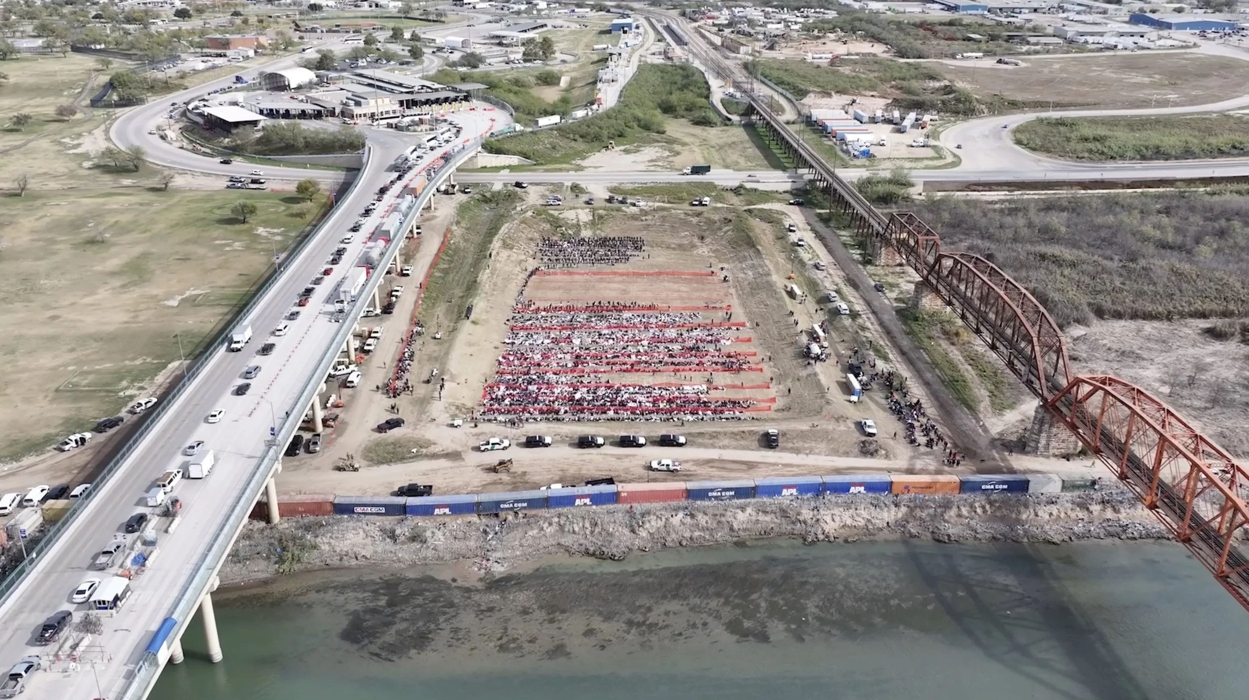 U.S. reopens closed border crossings as migration slows