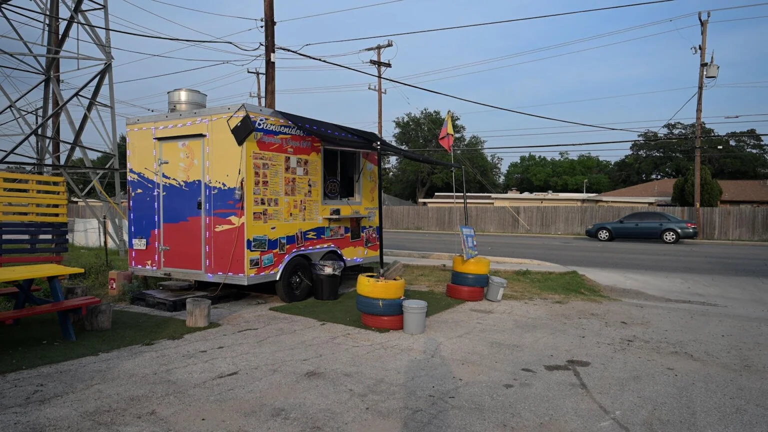 Trump removes protections for Venezuelan refugees