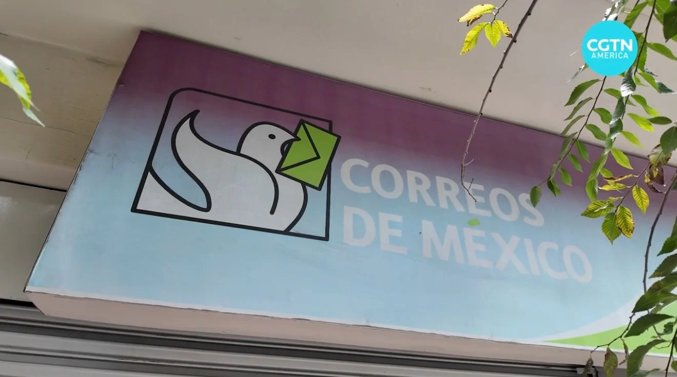 Mexico suspends U.S. postal service