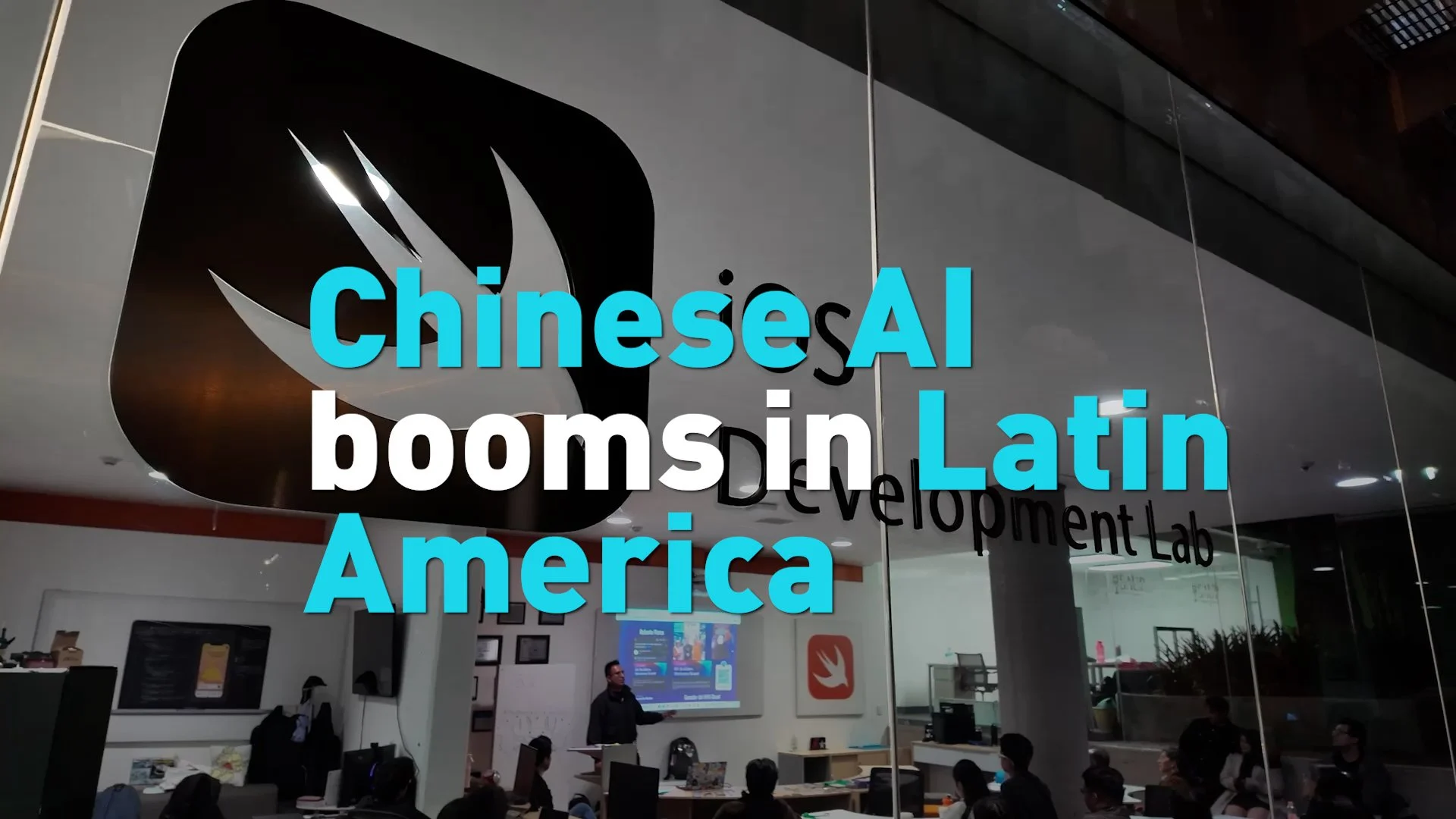 Mexicans keep the pace with new tech and language skills in 2026