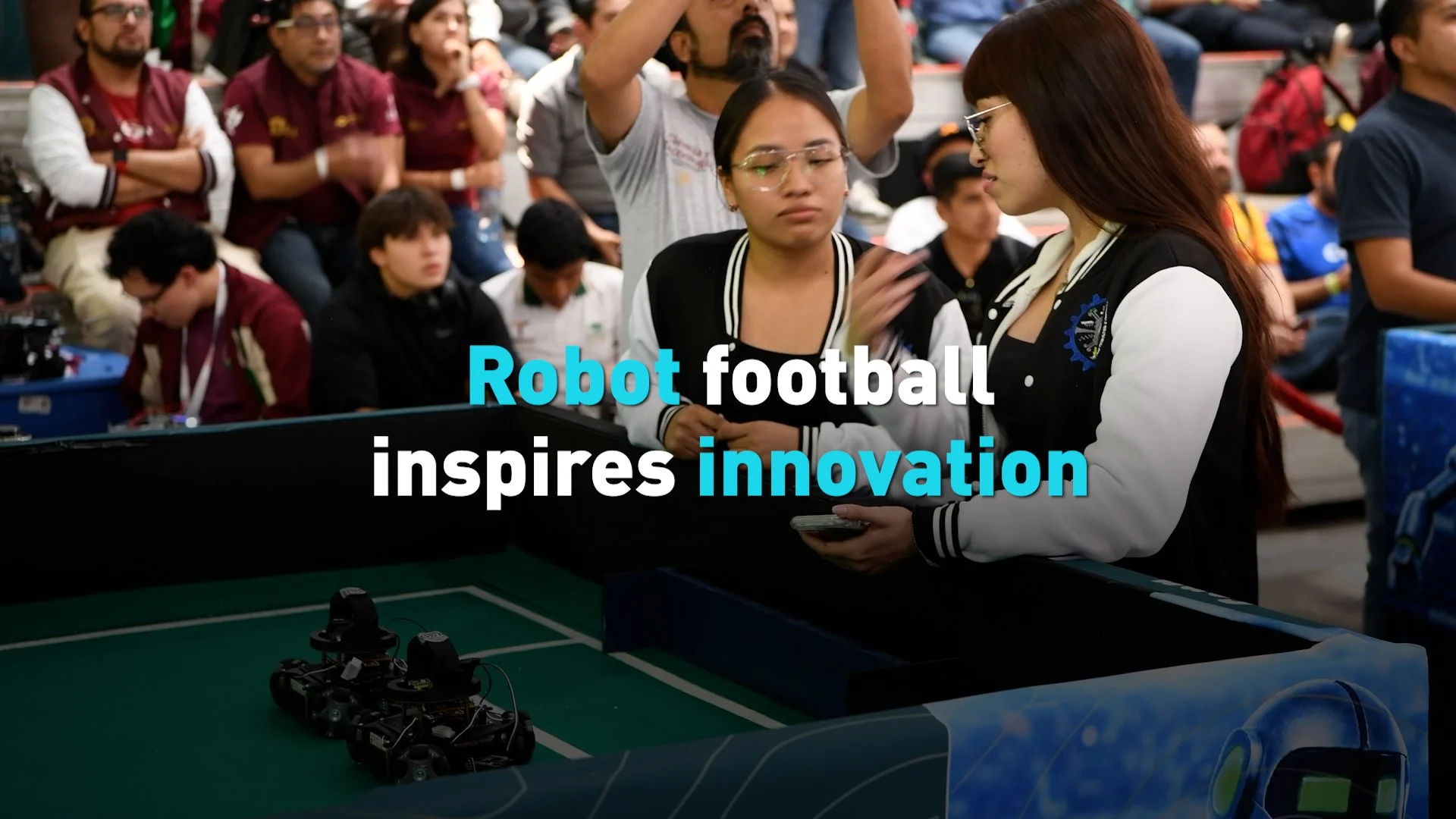 Mexico hosts robot football tournament 