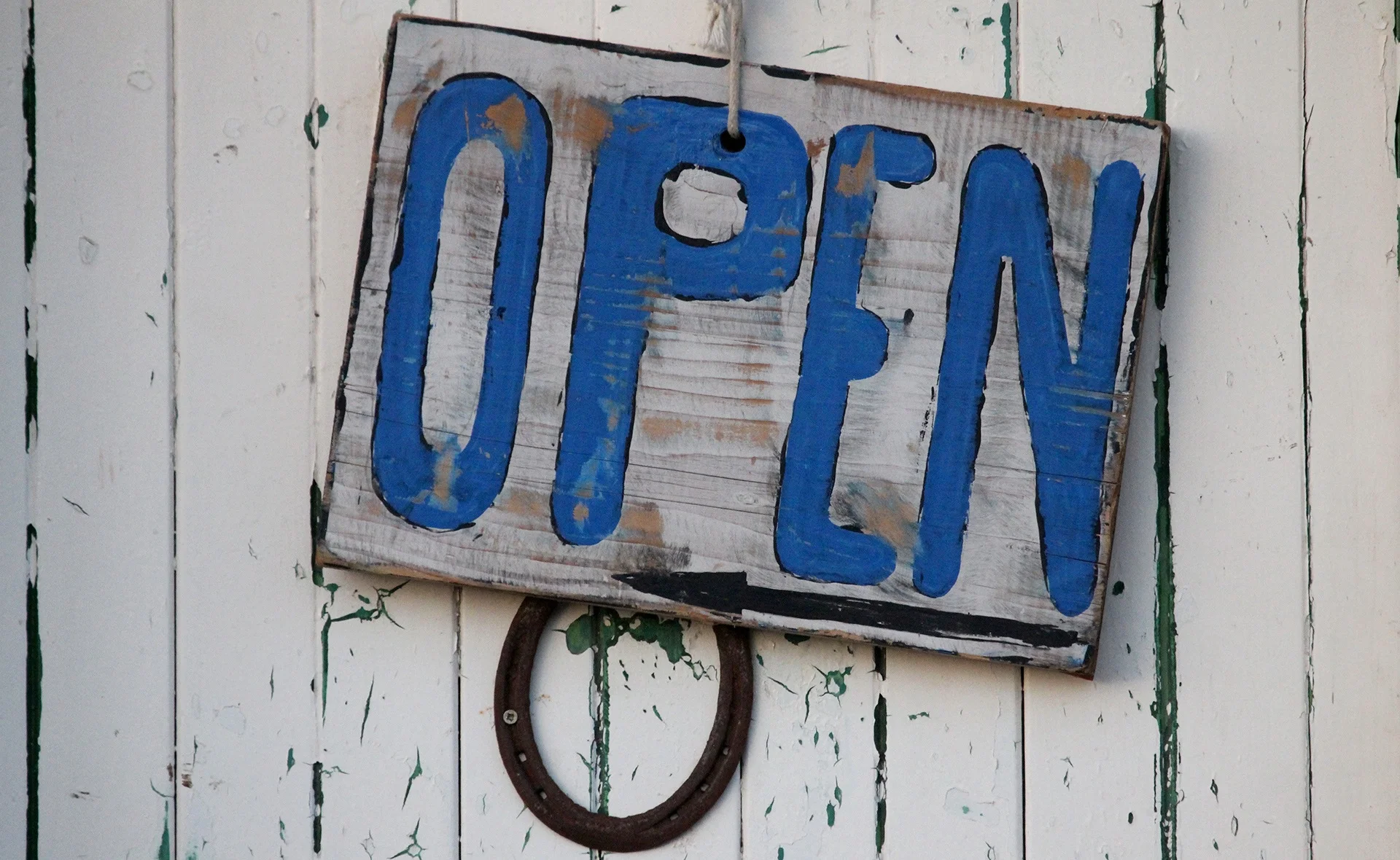 open-966315.jpg
