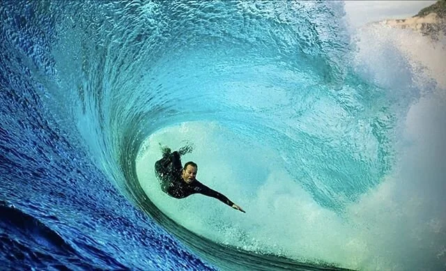 YOU DON'T KNOW IF YOU DON'T GO 🤣🤣🤣YEW!
🎥@tim_bonython_swellchasers .
#zerogravity #flying #aviation #bodysurfing