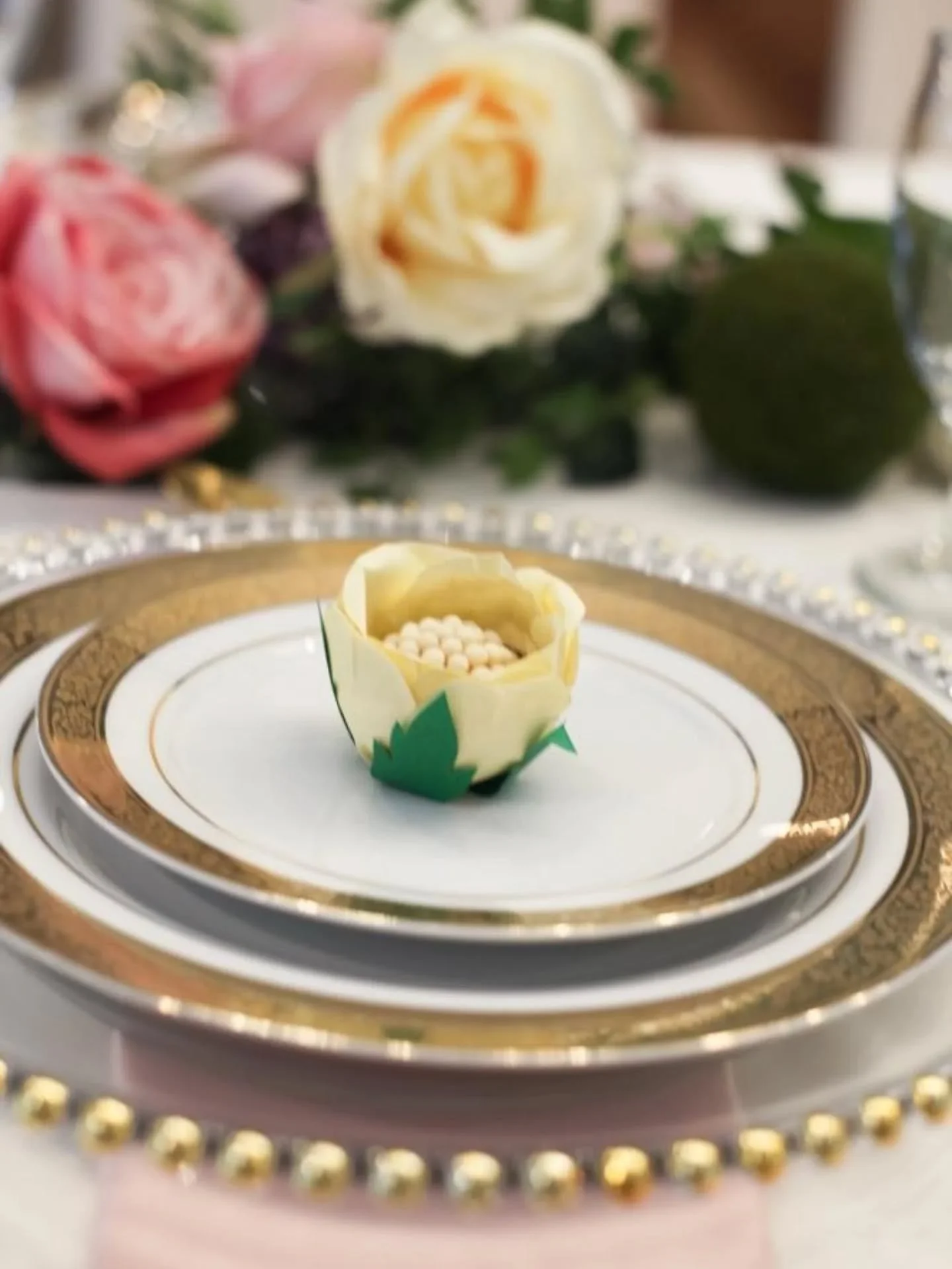 Forever sweetening your special day! 🍫 ✨️

#weddingseason #desserttable #weddinginspo #brigadeirogourmet #chocolate #ilovebrigadeiro