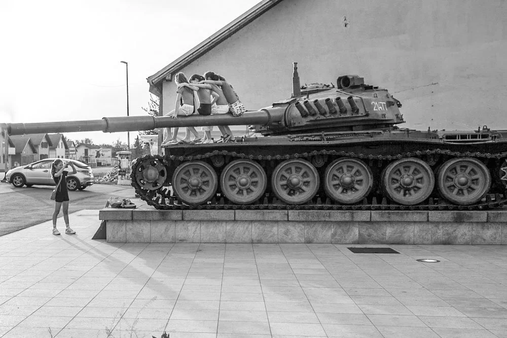 ALD20130430-CRO351-crop-bw.jpg