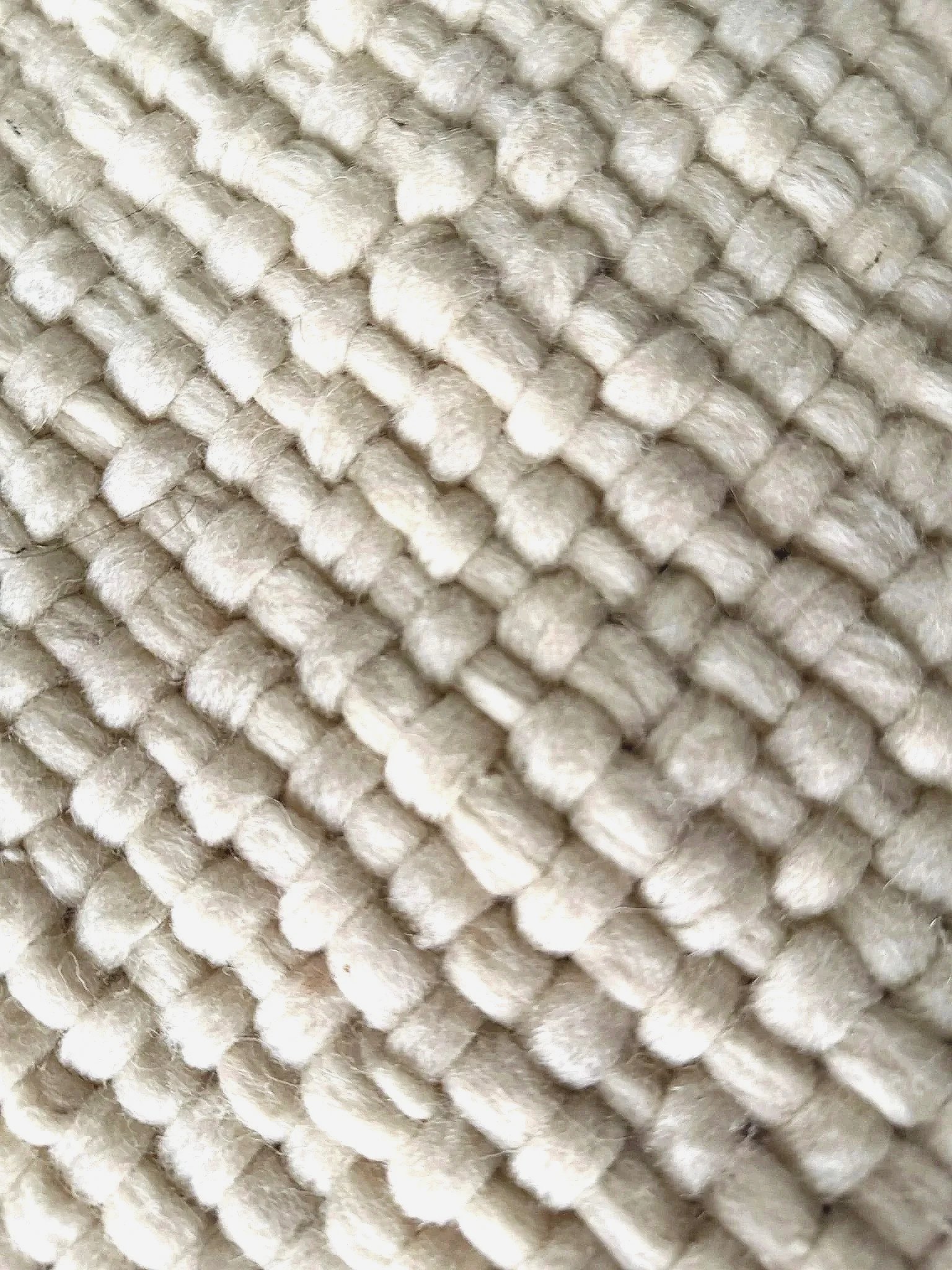 whool-creme2.jpg