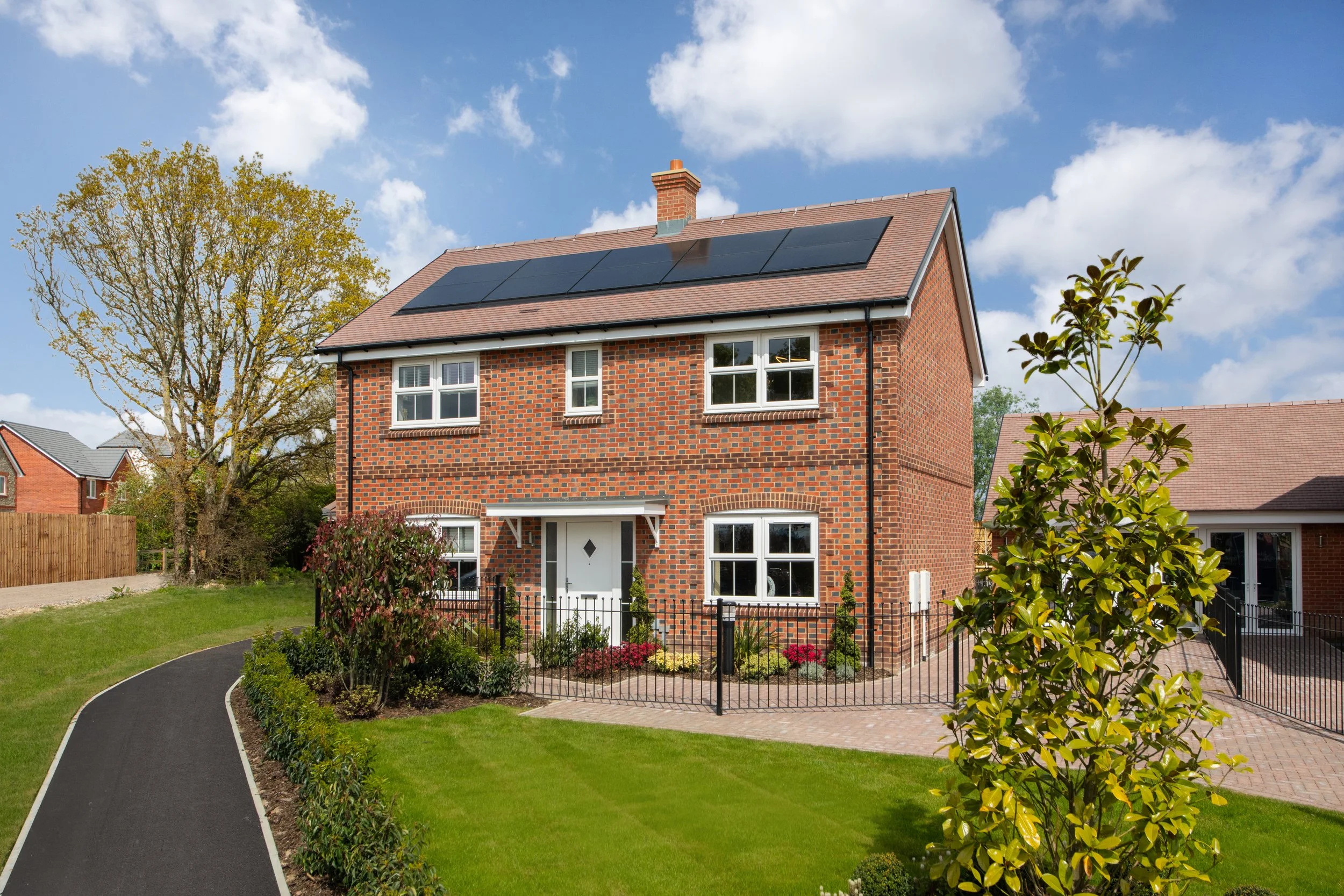 005 BellwayWessex_LangmeadPlace_Externals_Weaver_Website.jpg