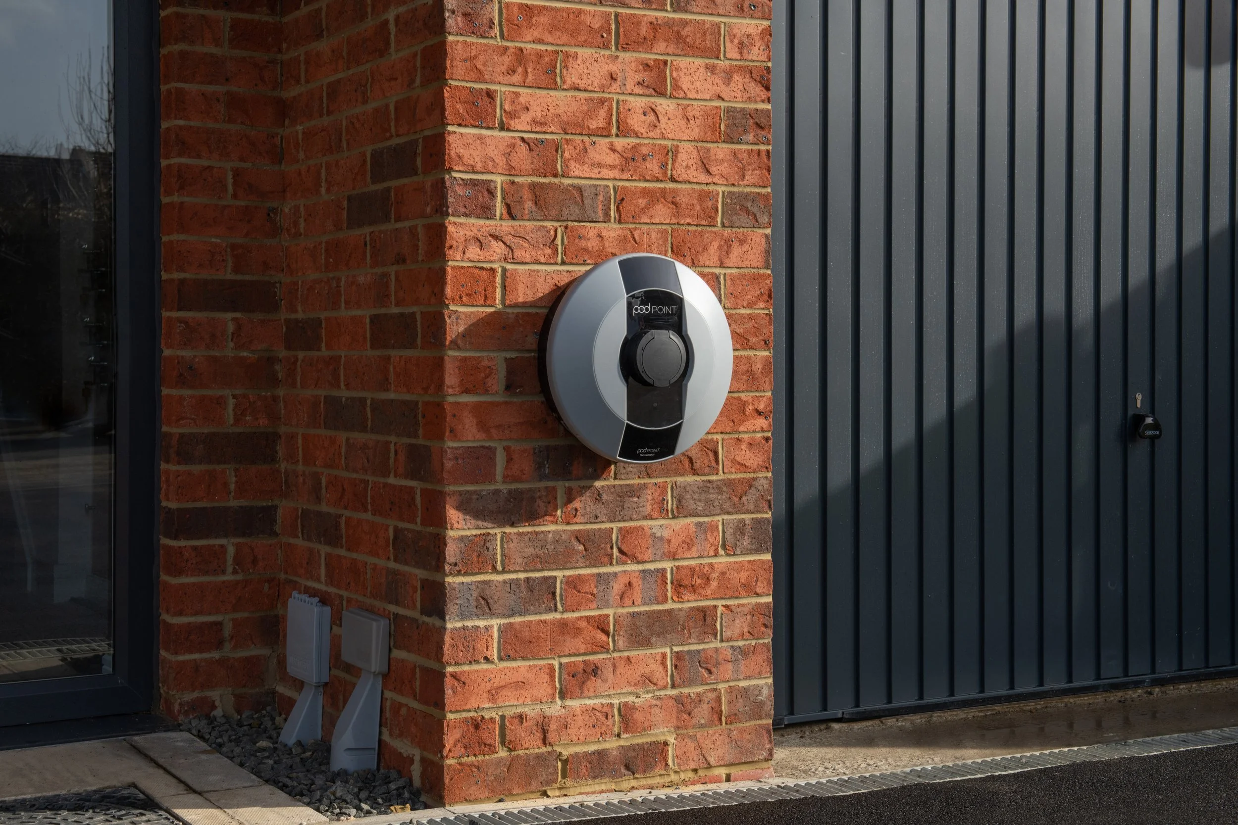 012 Bellway_ChurchView_FutureHome_ChargingPoint_Website.jpg