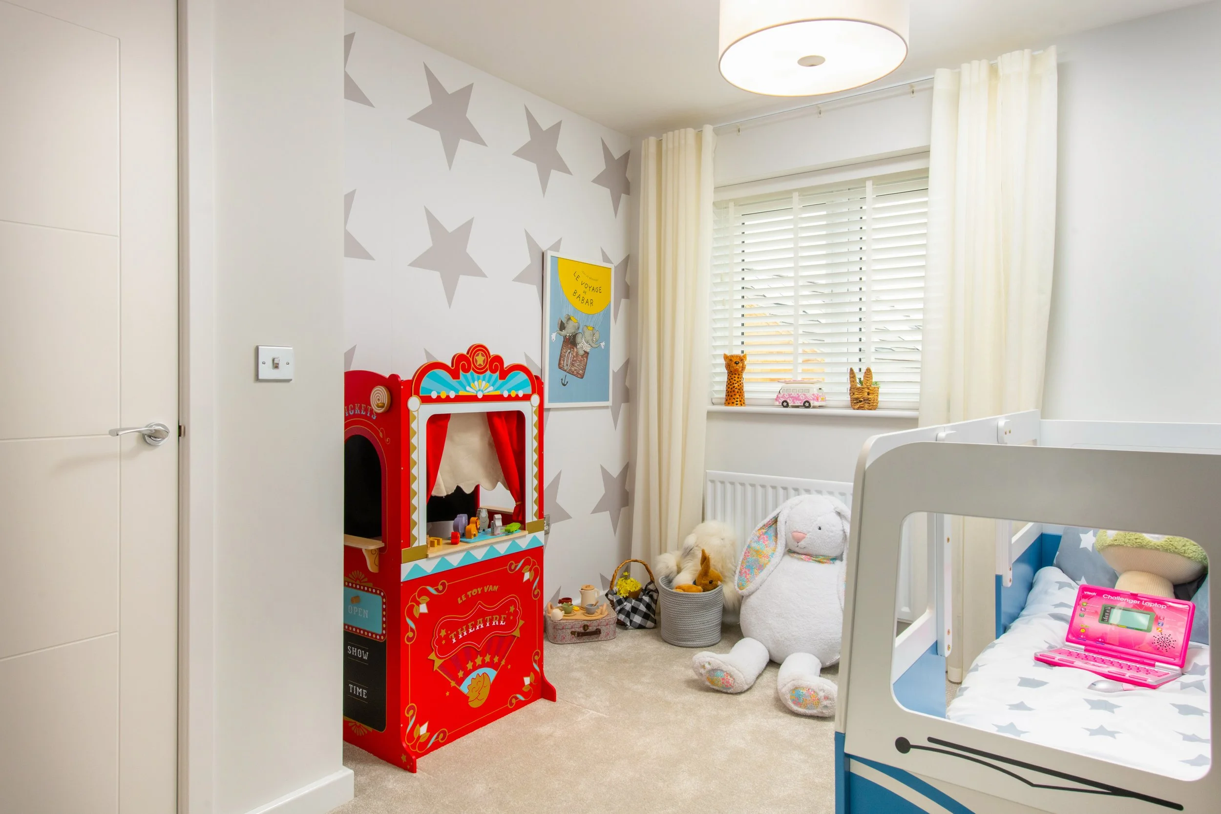 027 CrestNicholson_MeadowFields_Internals_Rooms.jpg