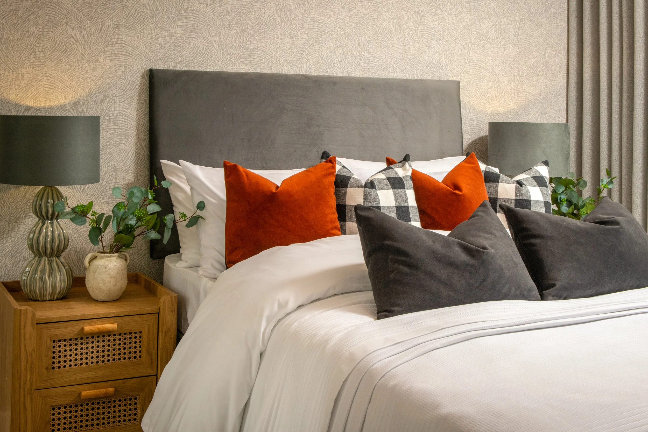 032 CrestNicholson_MeadowFields_Internals_Rooms.jpg