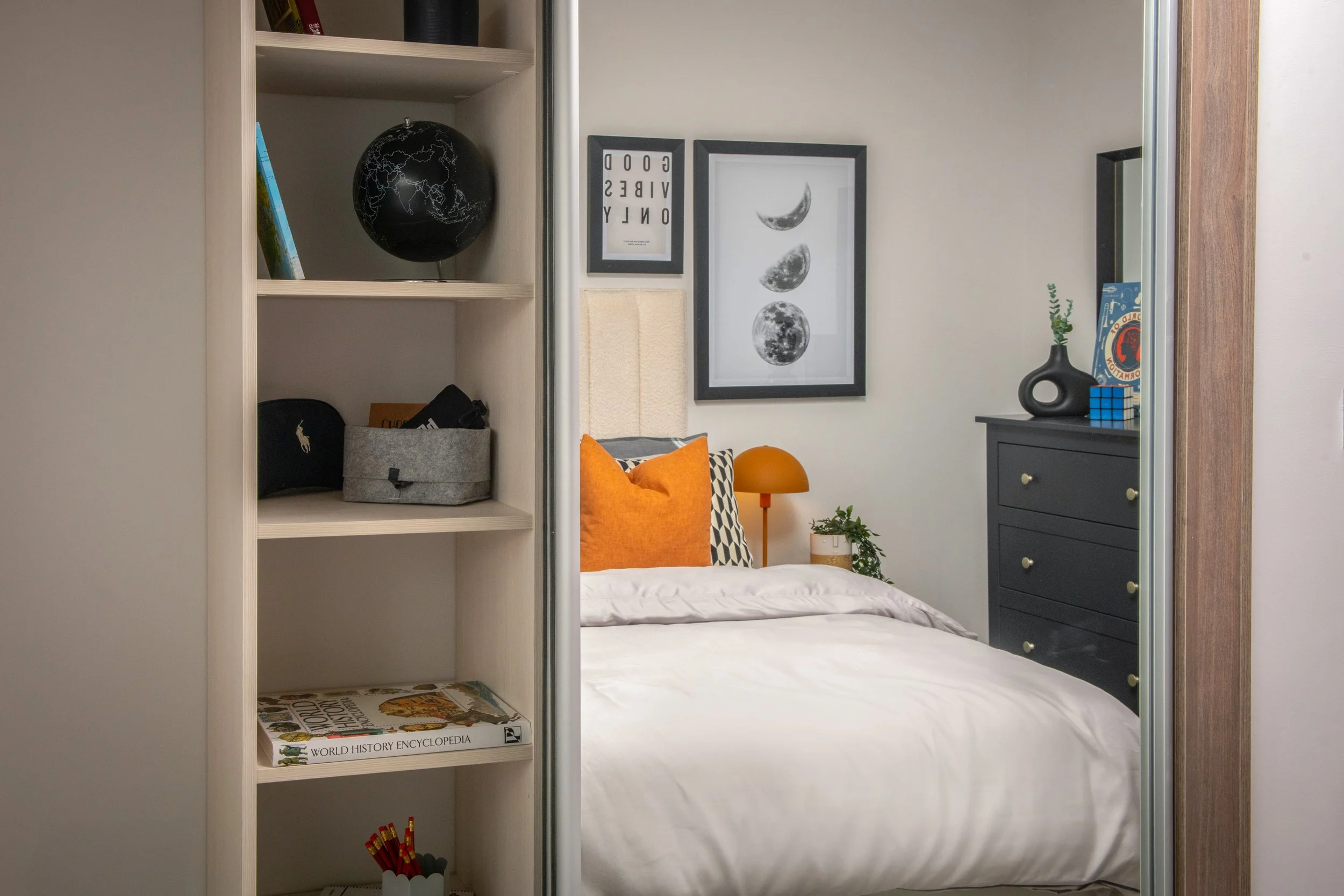 050 CrestNicholson_MeadowFields_Internals_Rooms.jpg