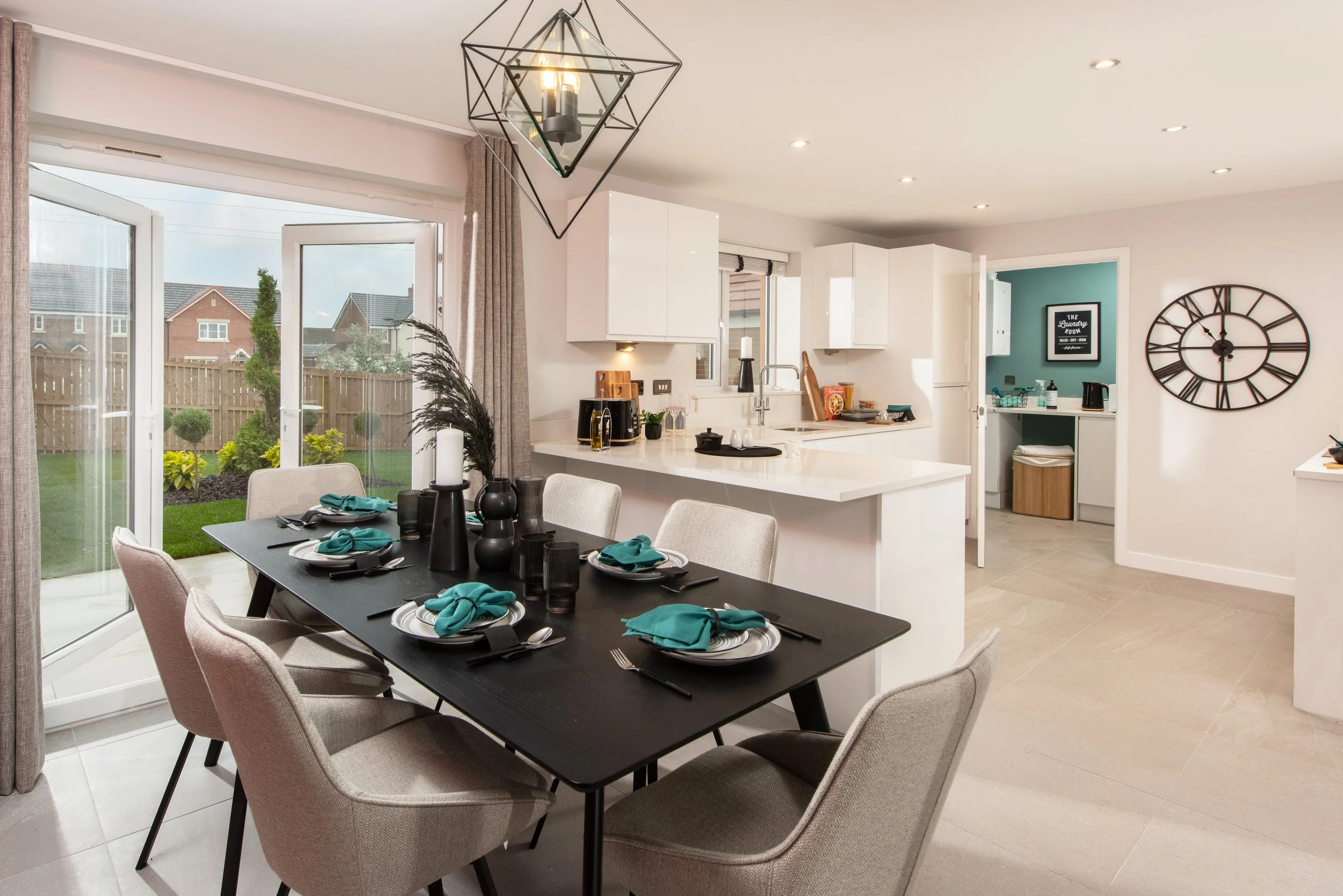 004 PersimmonTeeside_HarebellMeadows_Whiteleaf_Rooms.jpg