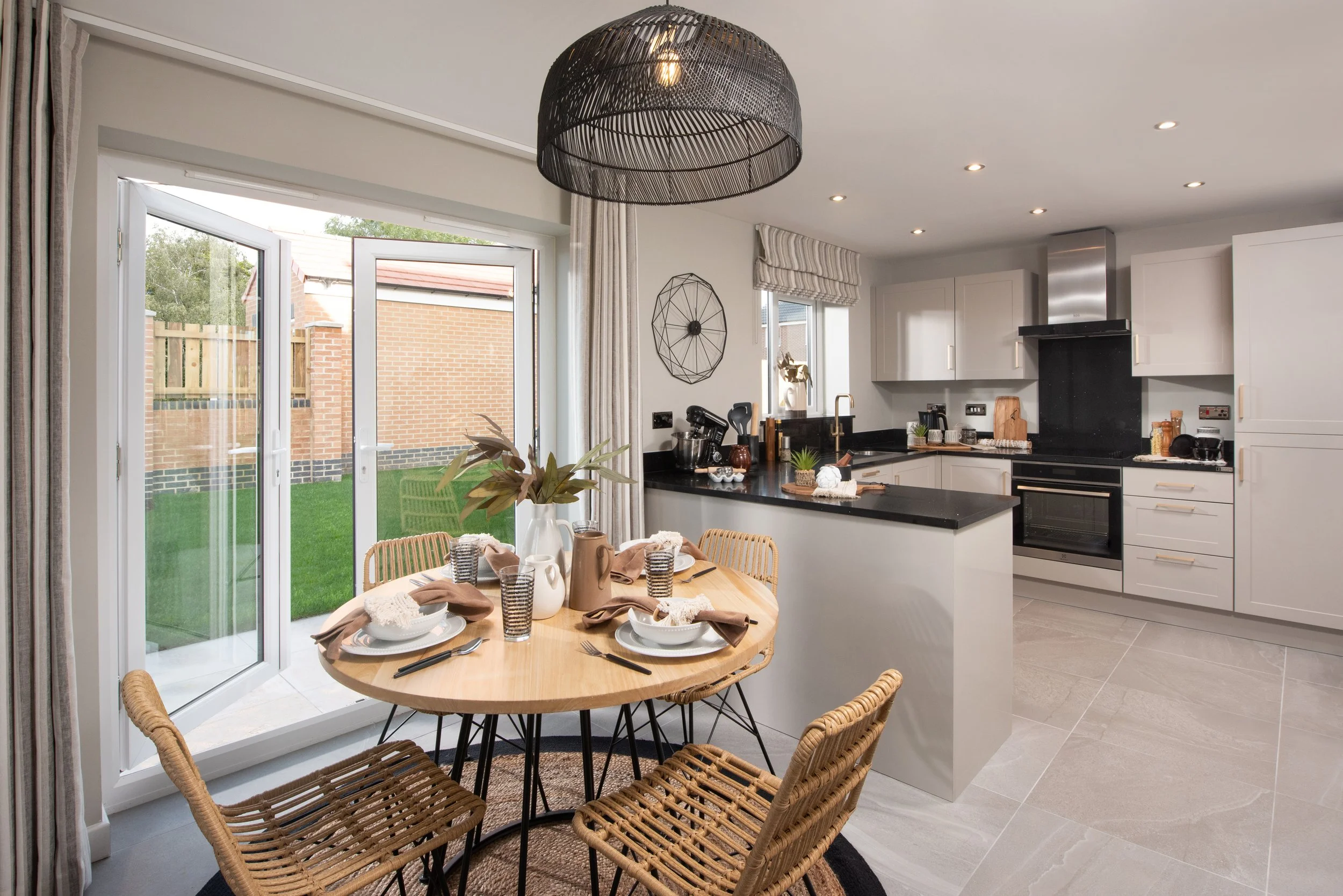 004 PT_CoathamVale_Sherwood_Rooms.jpg