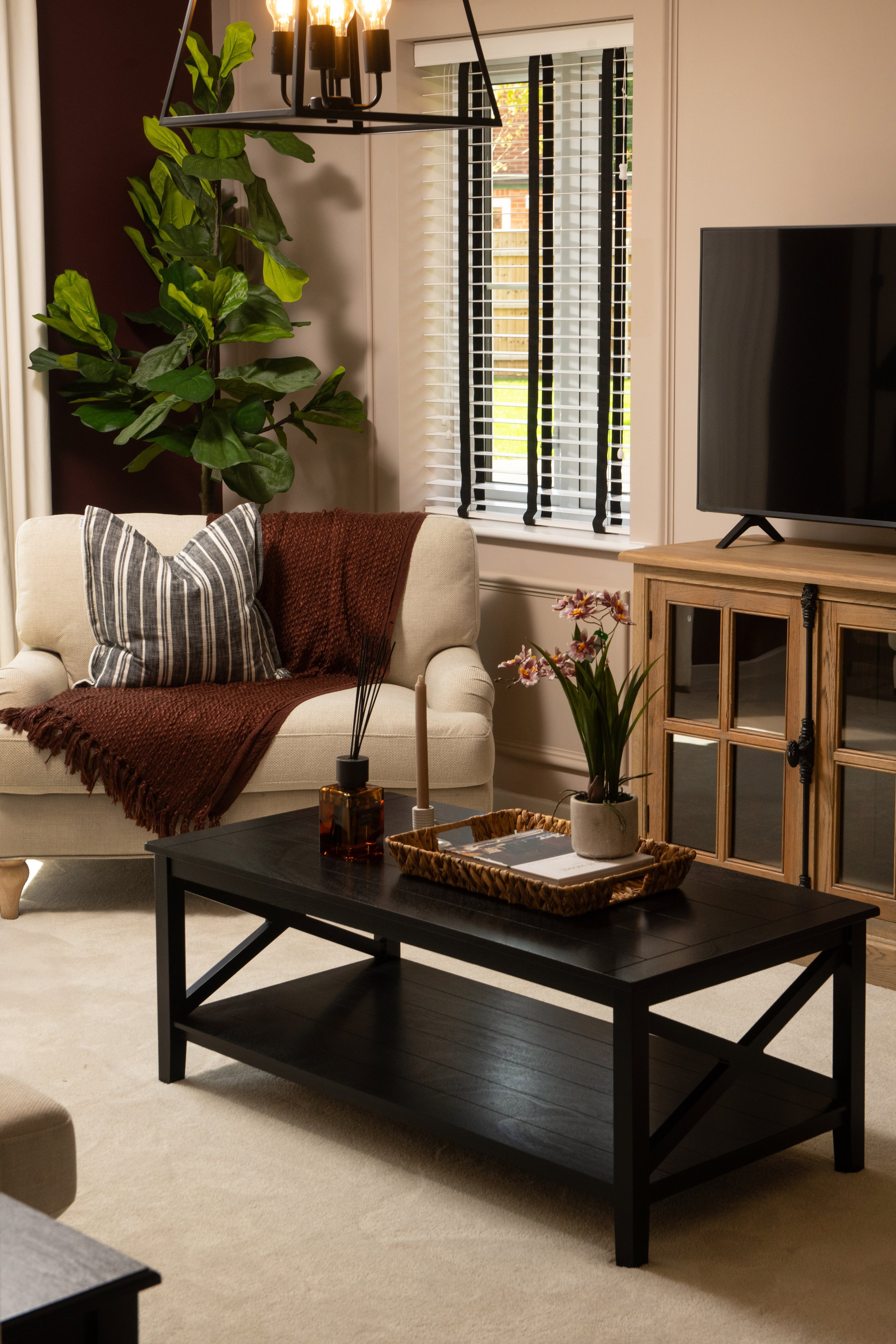 001 Allison_CranbrookGrange_Hazel_Detail-2.jpg