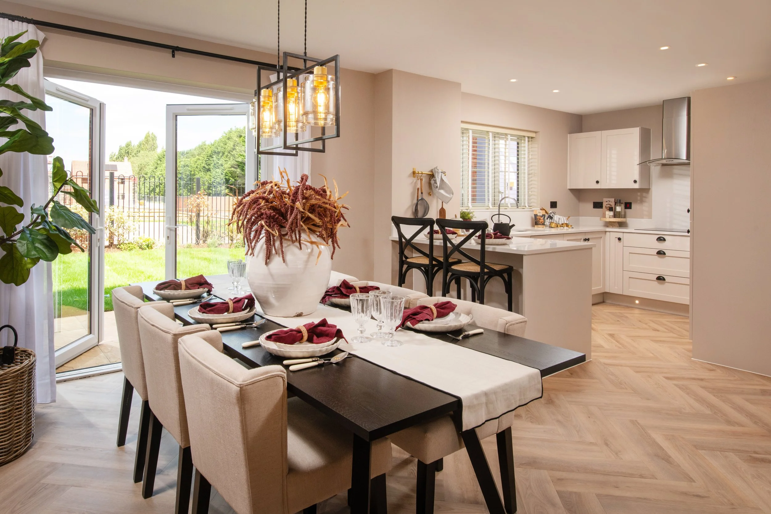 004 Allison_CranbrookGrange_Hazel_Rooms-2.jpg