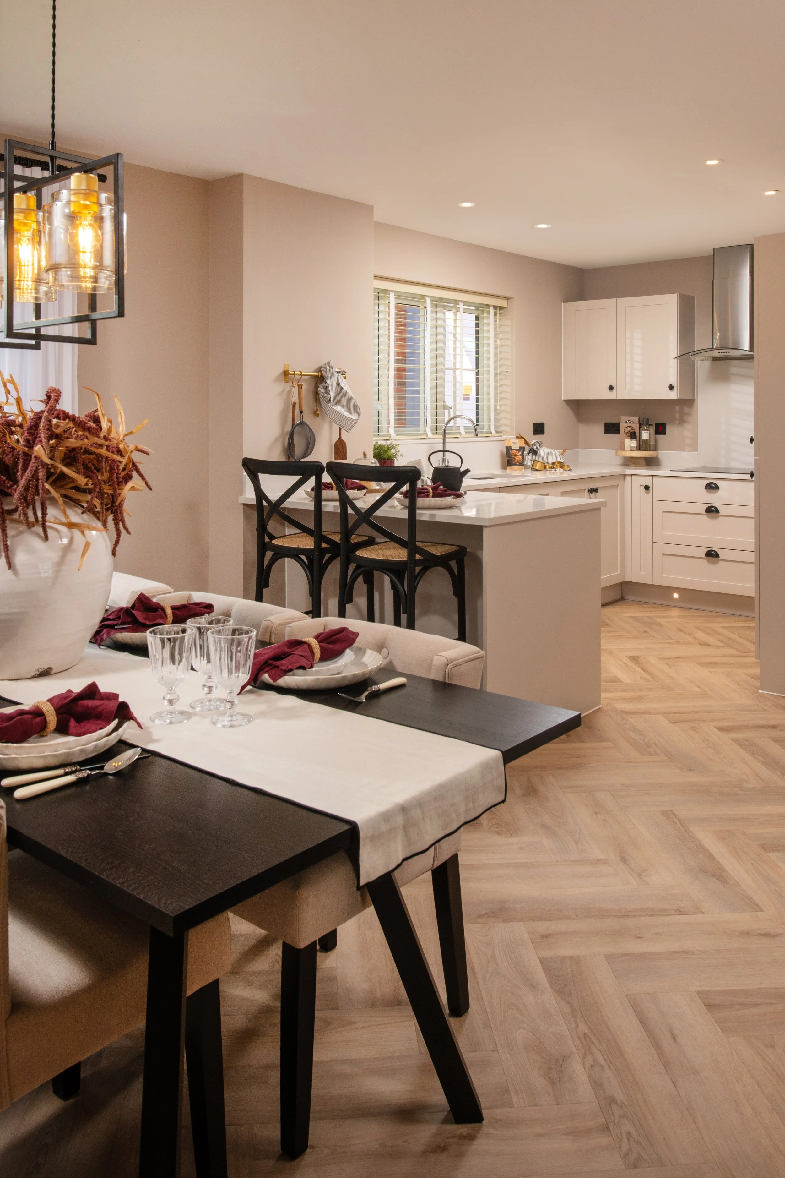 006 Allison_CranbrookGrange_Hazel_Rooms-2.jpg