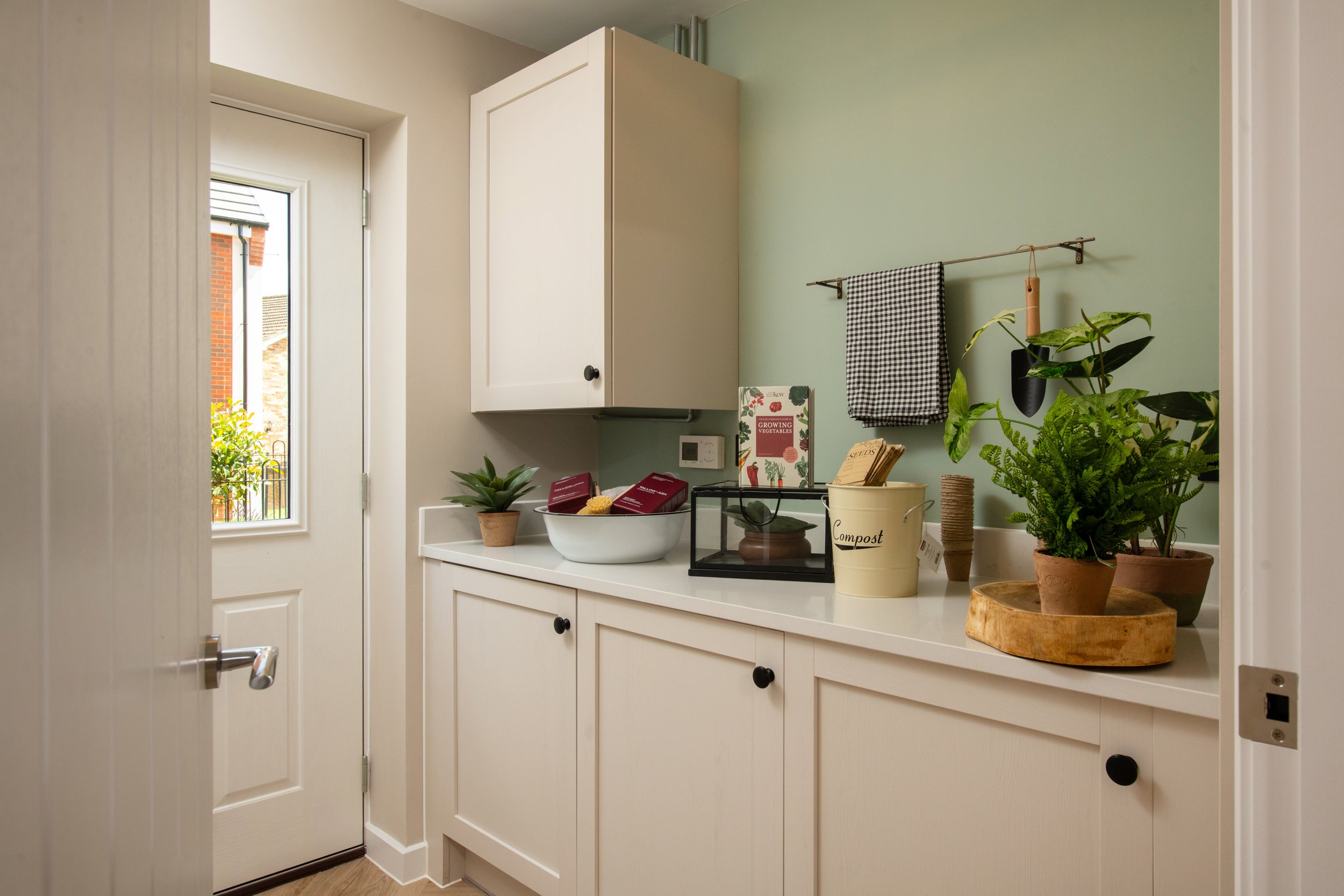 012 Allison_CranbrookGrange_Hazel_Rooms.jpg