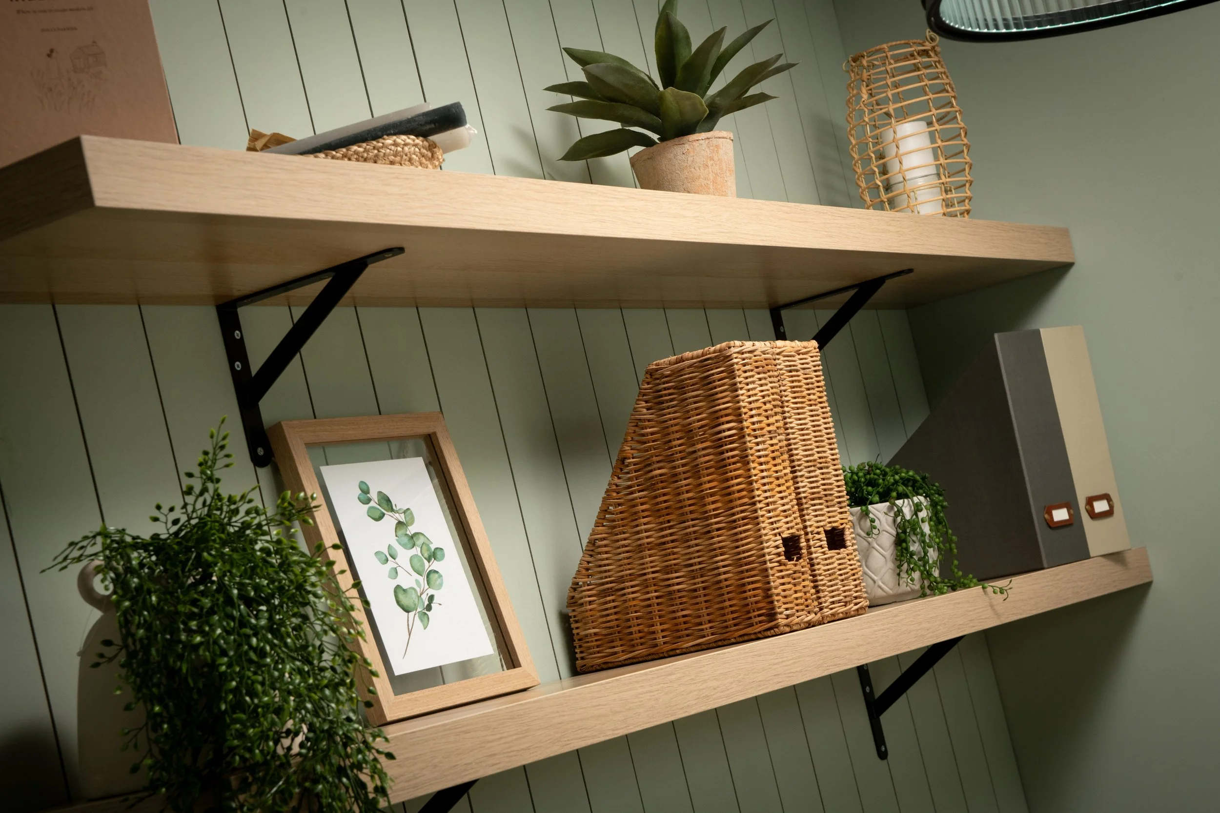 001 Allison_CranbrookGrange_Hazel_Detail.jpg