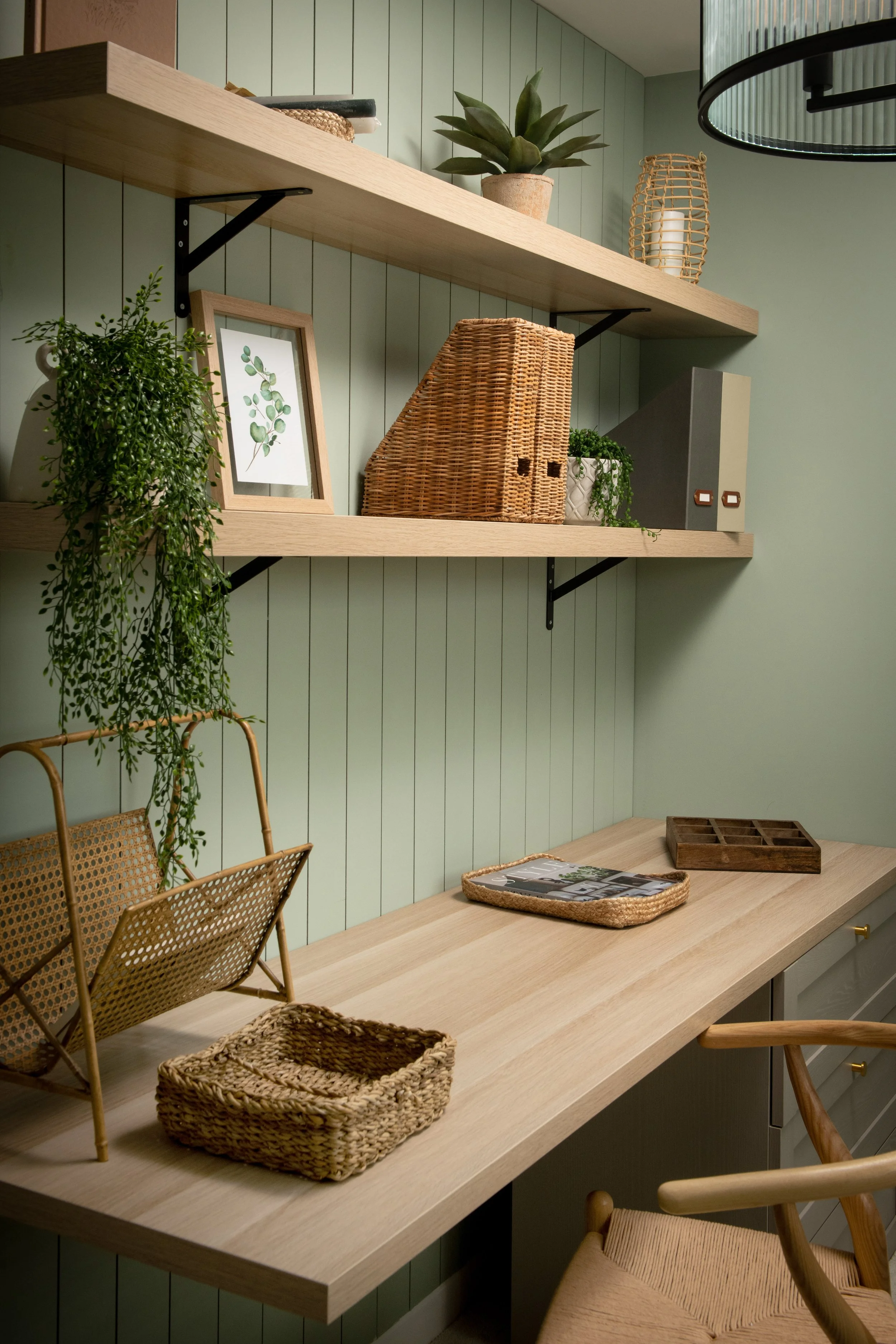 002 Allison_CranbrookGrange_Hazel_Detail.jpg