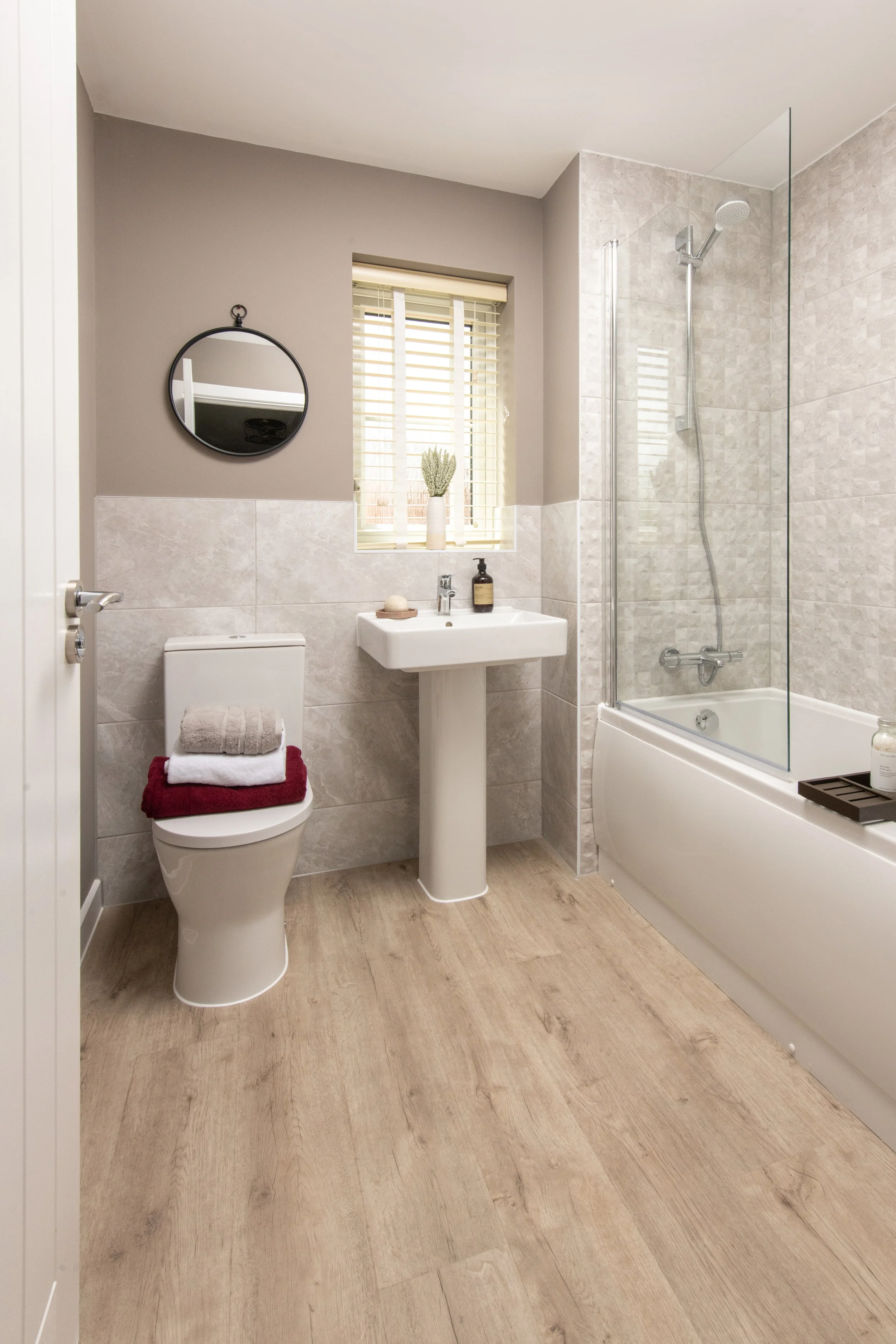 006 Allison_CranbrookGrange_Hazel_Rooms.jpg